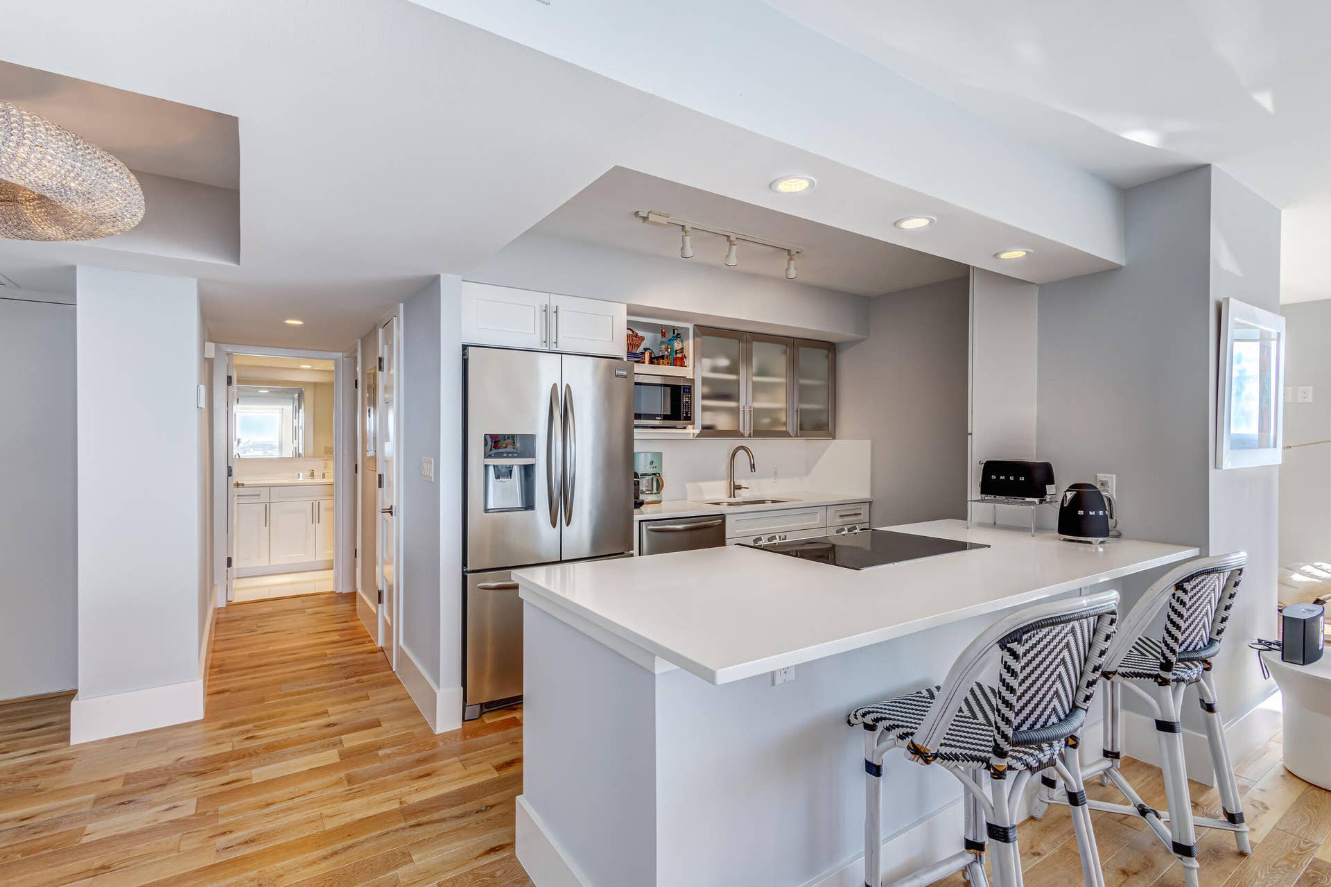 5510 N Ocean Drive, #24d, Singer Island, FL 33404 KITCHEN