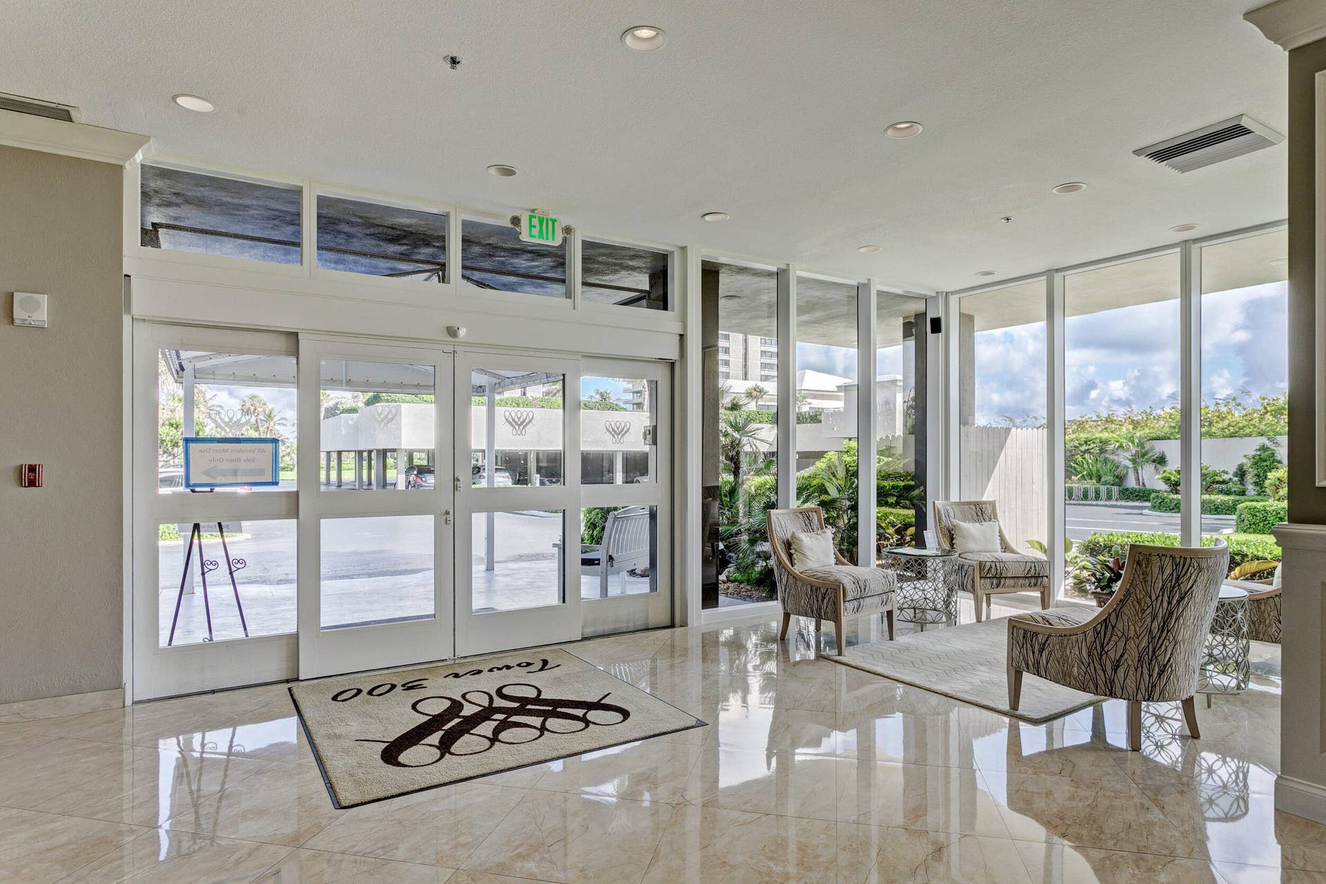5510 N Ocean Drive, #24d, Singer Island, FL 33404 LOBBY