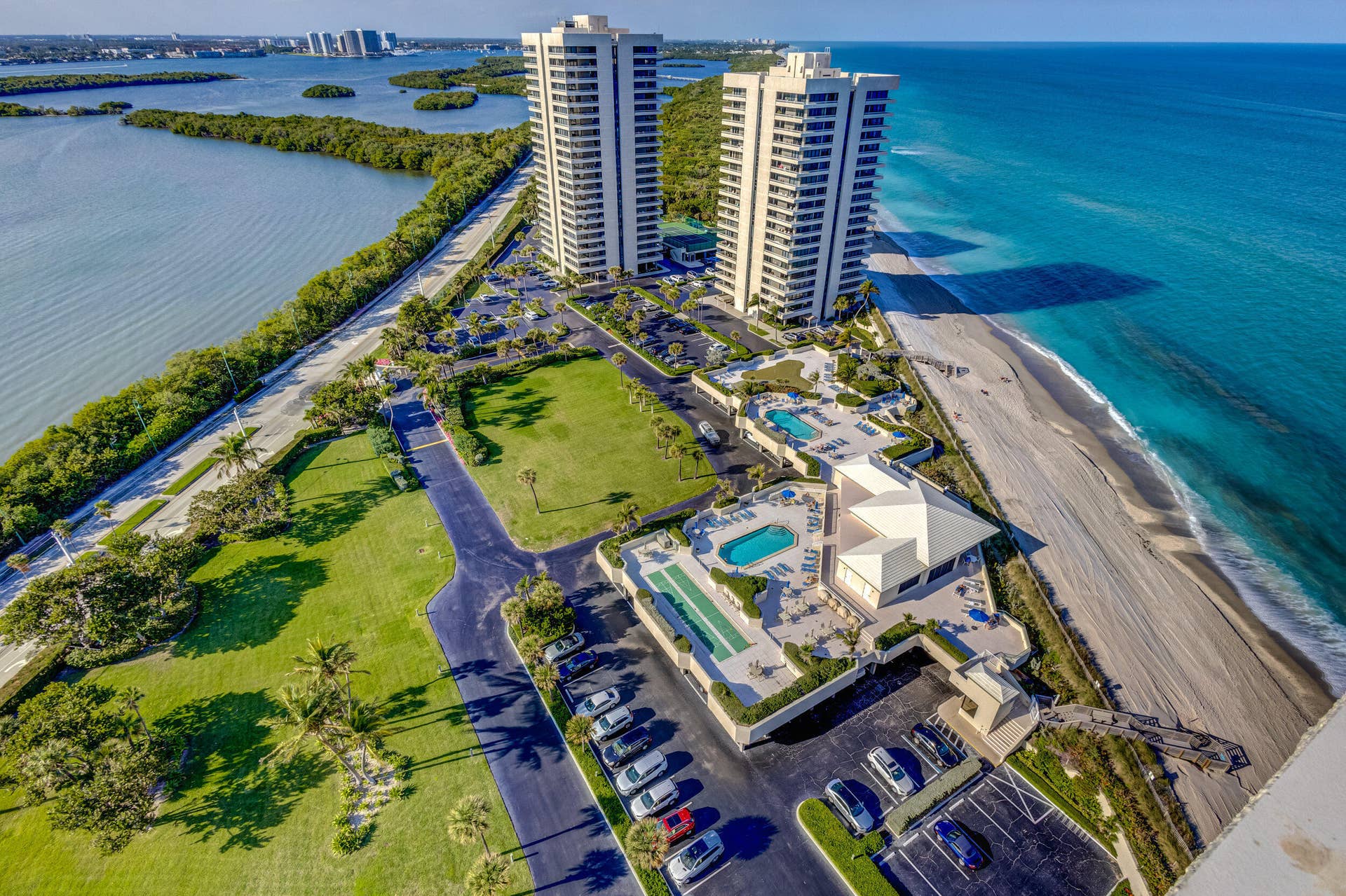 5510 N Ocean Drive, #24d, Singer Island, FL 33404 ARIEAL