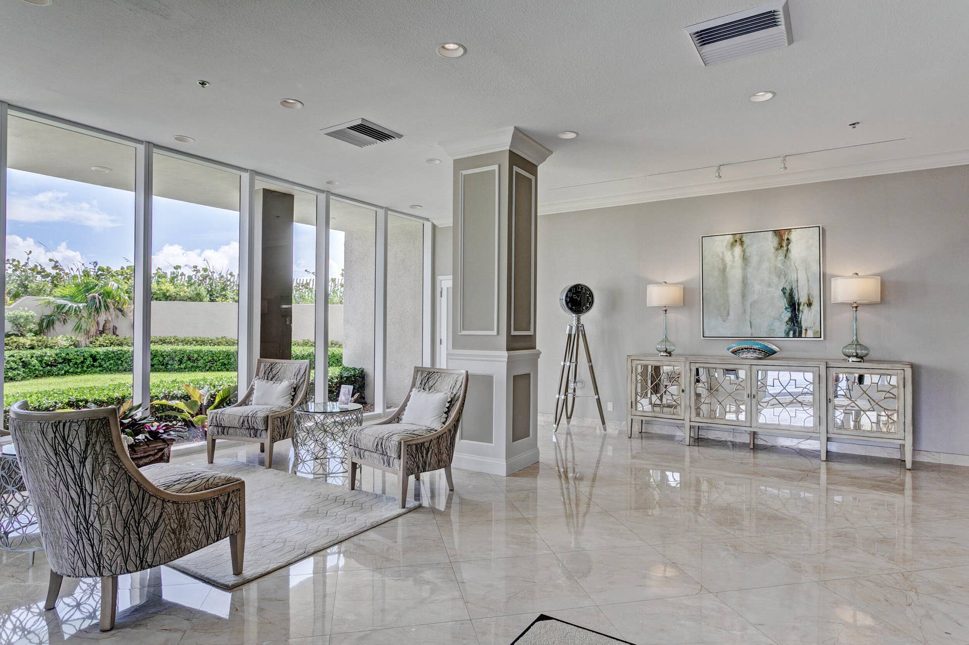 5510 N Ocean Drive, #24d, Singer Island, FL 33404 LOBBY