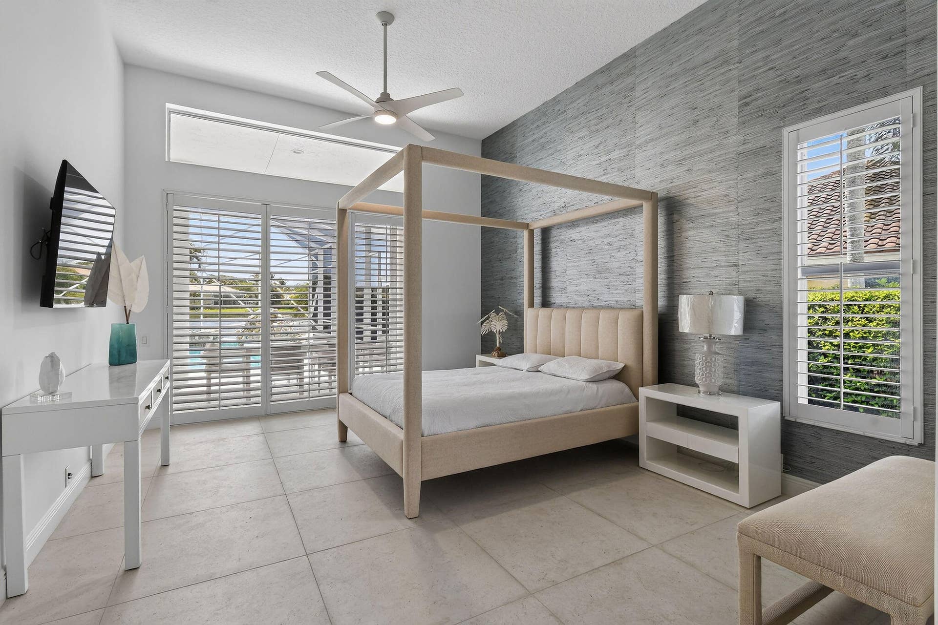 8091SEWoodlakeLane(39)