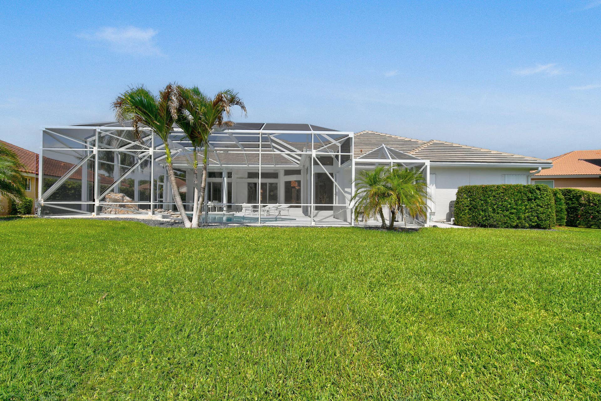 8091SEWoodlakeLane(82)