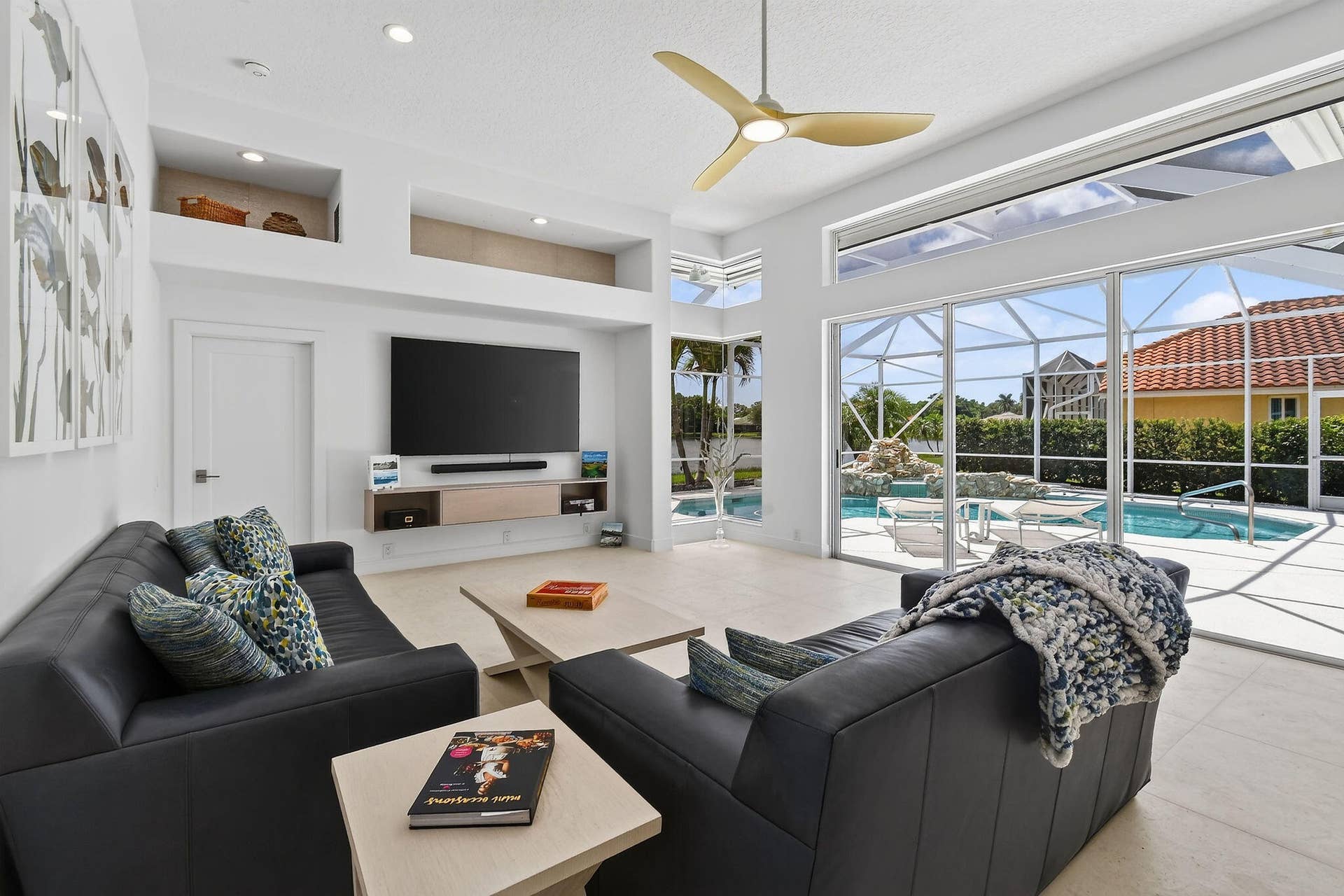 8091SEWoodlakeLane(34)