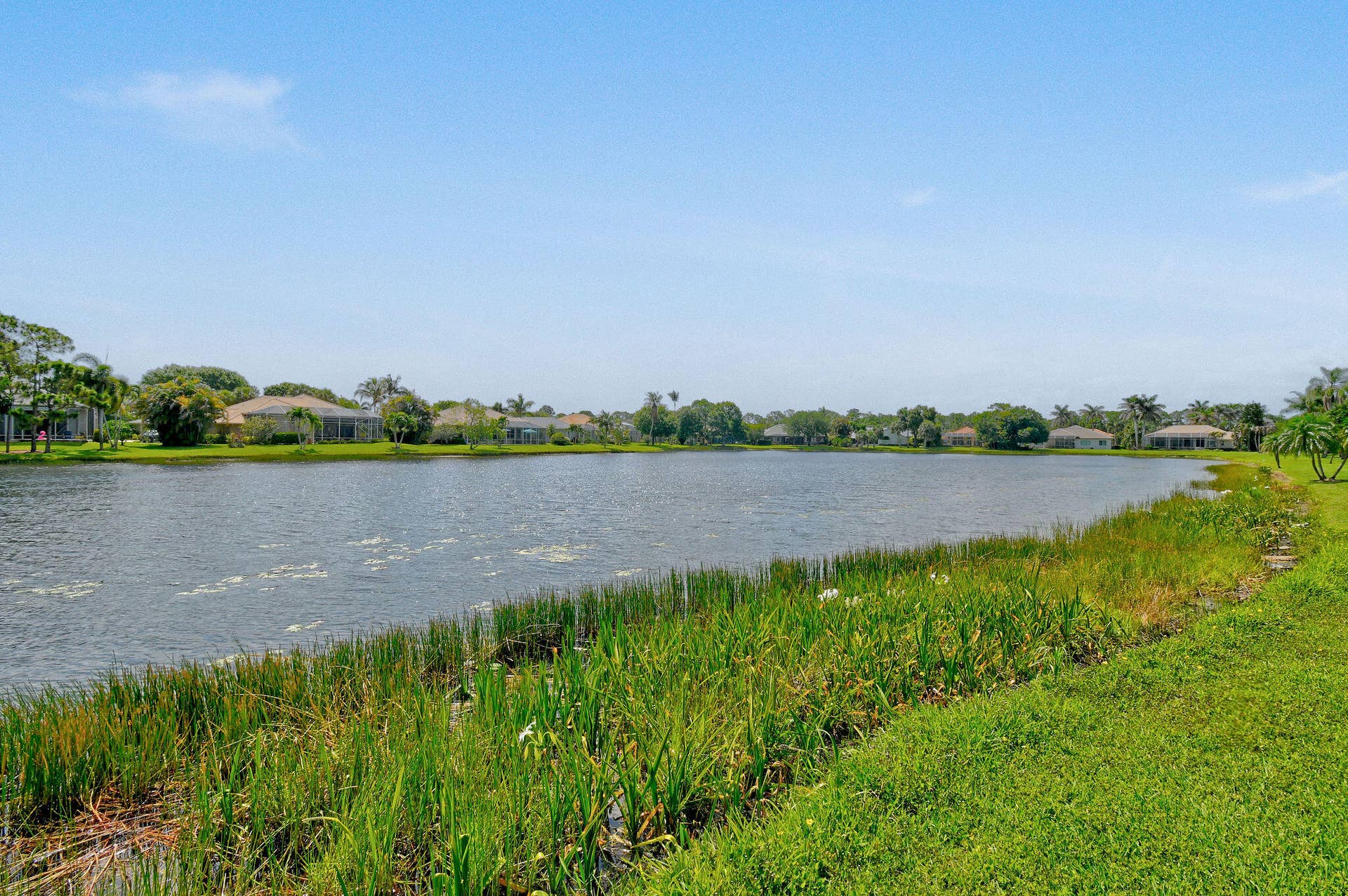8091SEWoodlakeLane(85)
