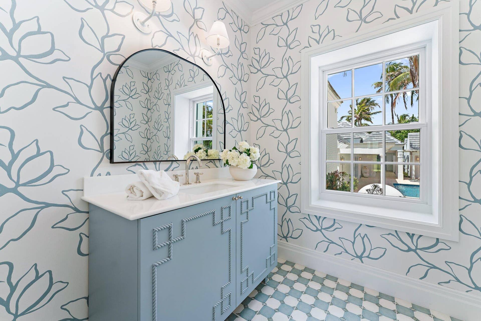 43 N Beach Road, Hobe Sound, FL 33455 Powder Room