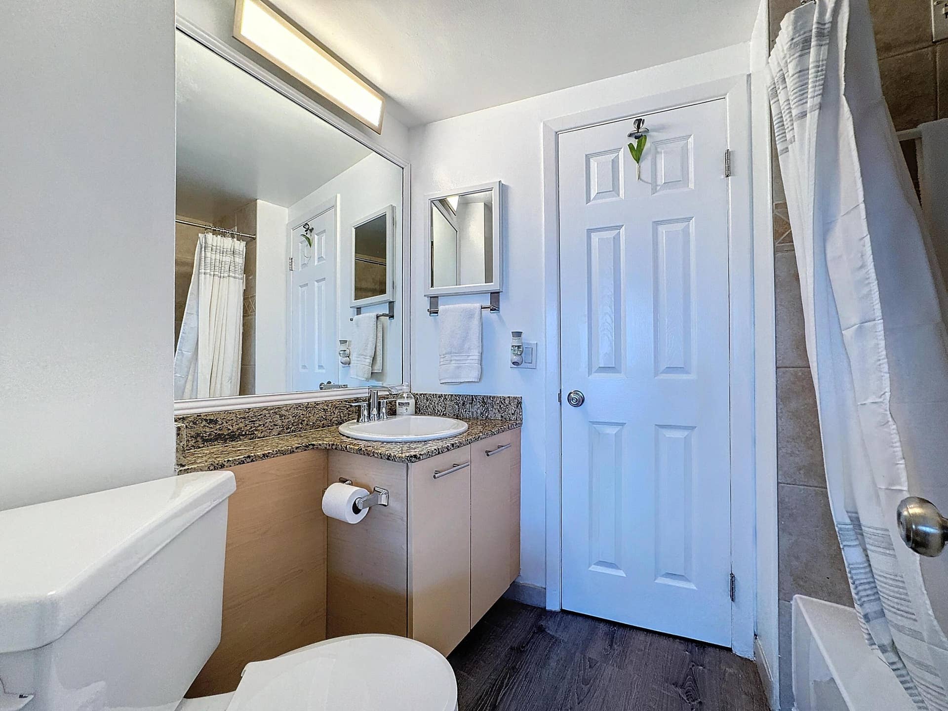 3250 NE 28th Street, #707, Fort Lauderdale, Fort Lauderdale, FL 33308 a3250LeCercle707-1715018864_1715019798_1