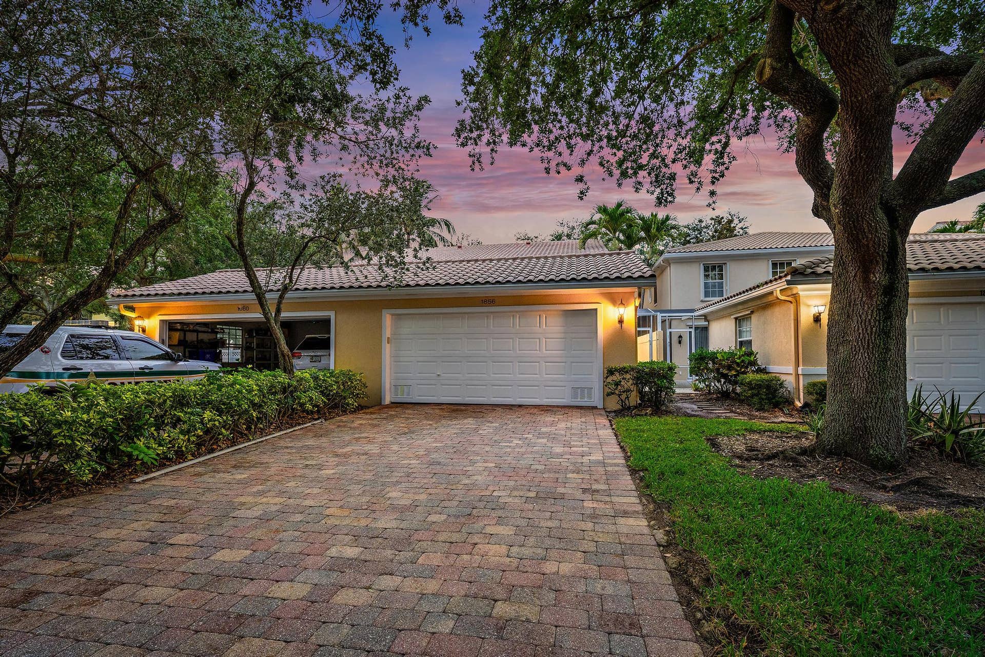 1856 Jeaga Drive, Jupiter, FL 33458 Garage / Driveway