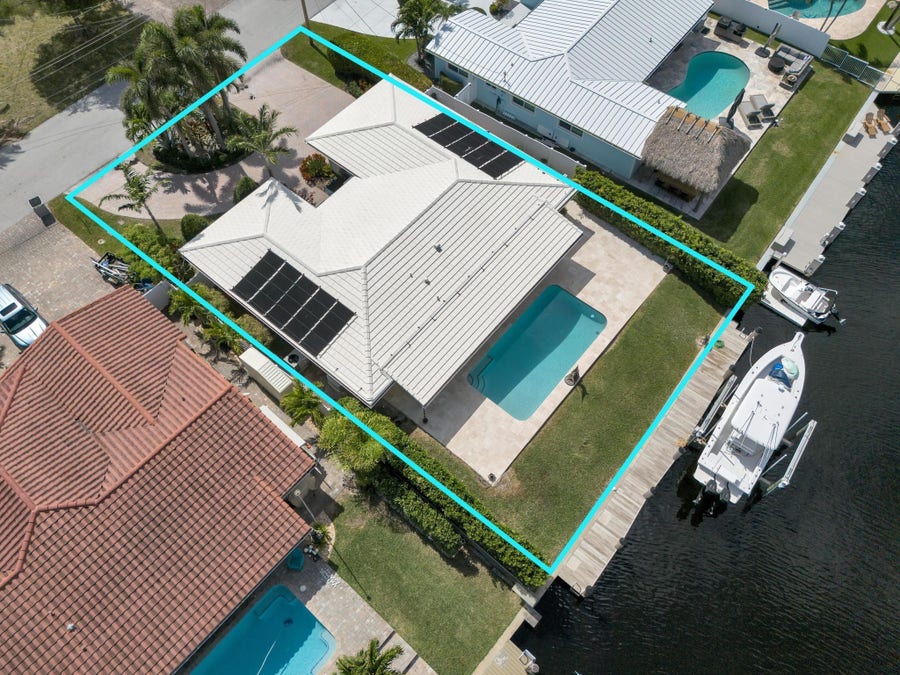 Property photo for 925 SE 10th Street, Pompano Beach, FL