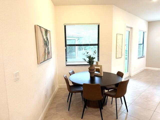 12175 N Baypoint Circle, Parkland, FL 33076 #4 New Breakfast Area