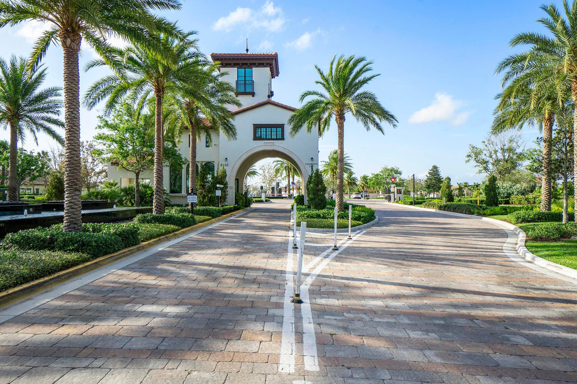 12175 N Baypoint Circle, Parkland, FL 33076 #1 Gate House