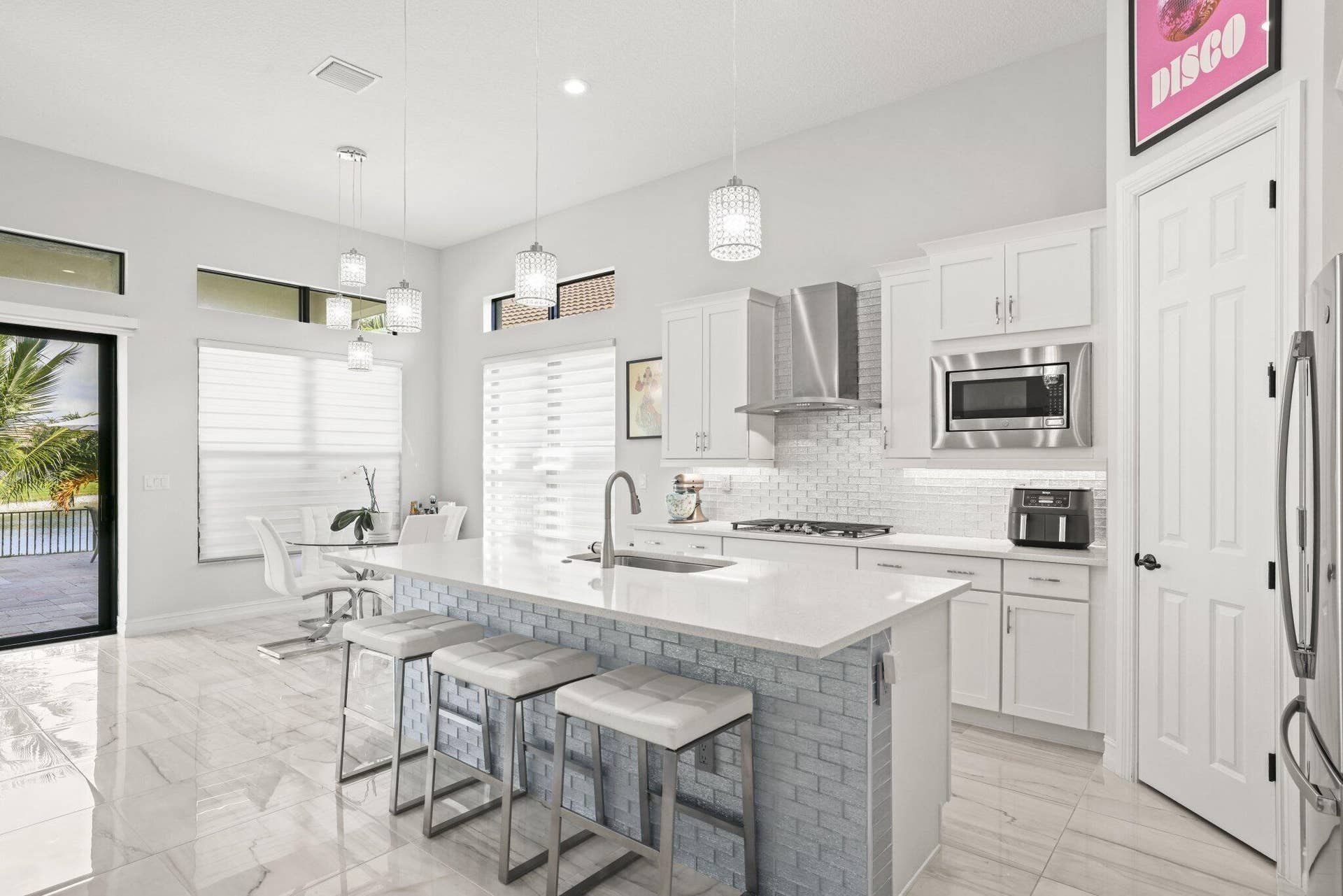 9031 Leon Circle W, Parkland, FL 33076 Kitchen