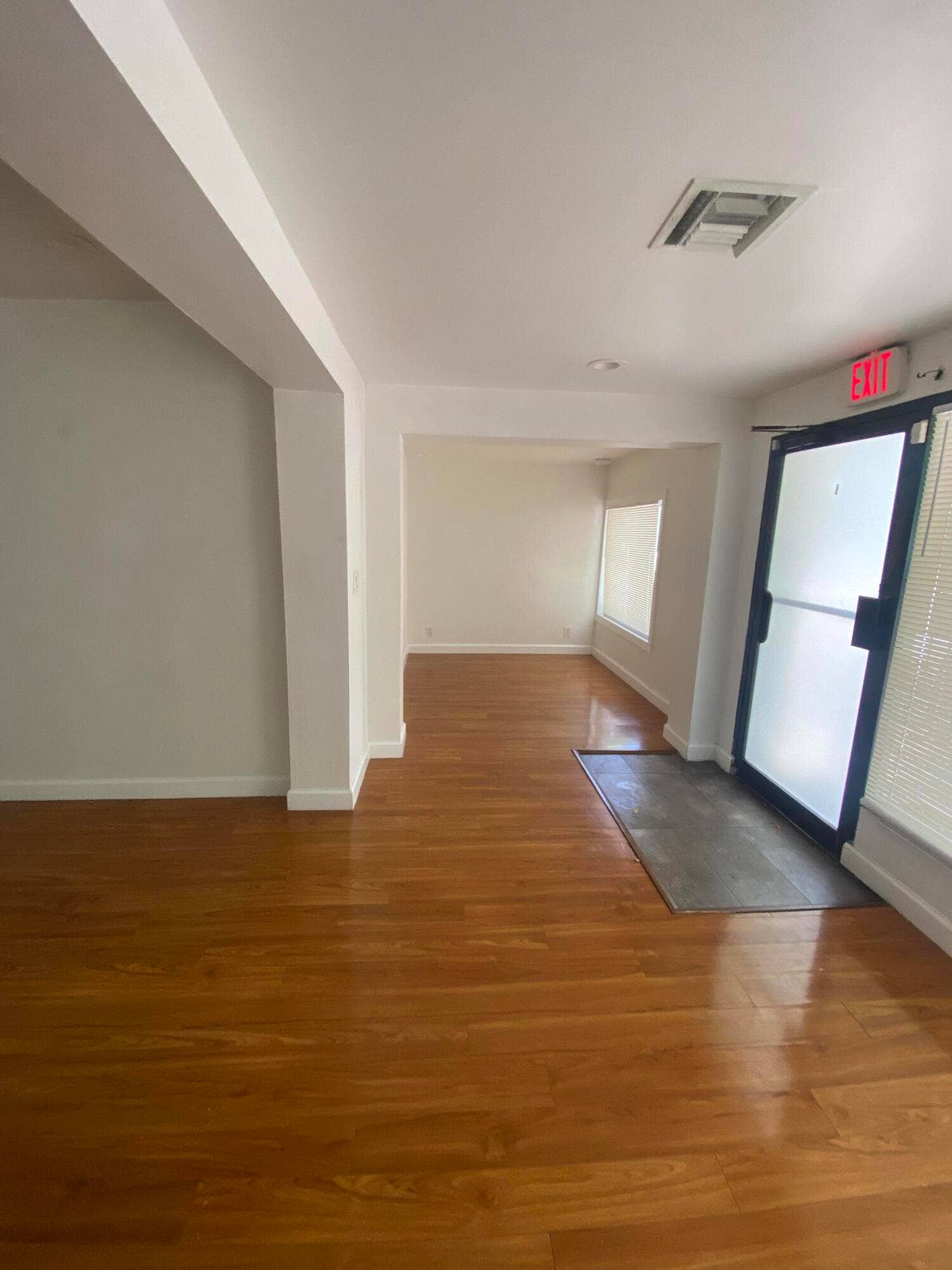 809 E Broward Boulevard, Fort Lauderdale, FL 33301 IMG_6902