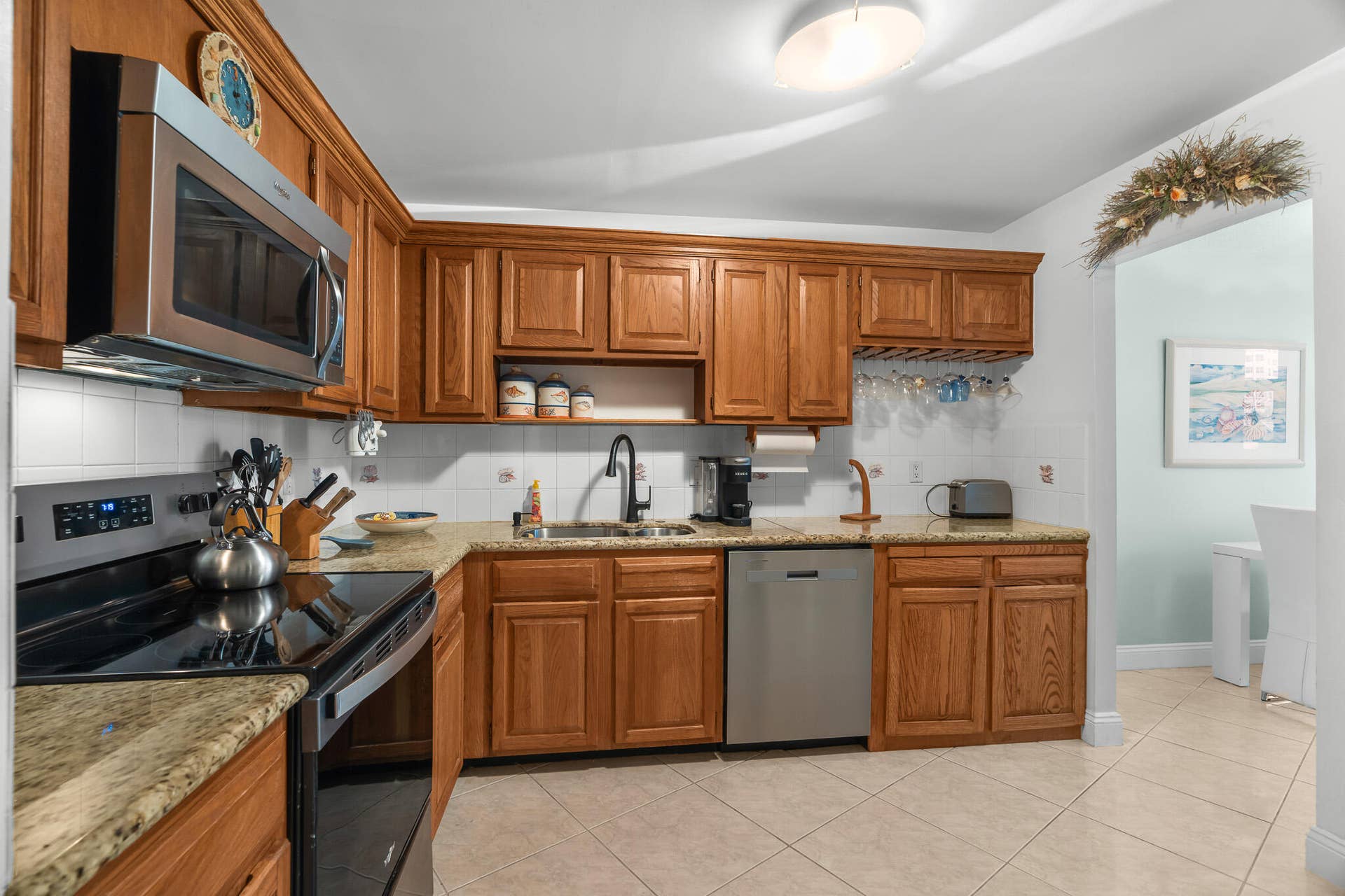 1361 S Ocean Boulevard, #303, Pompano Beach, Pompano Beach, FL 33062 Kitchen