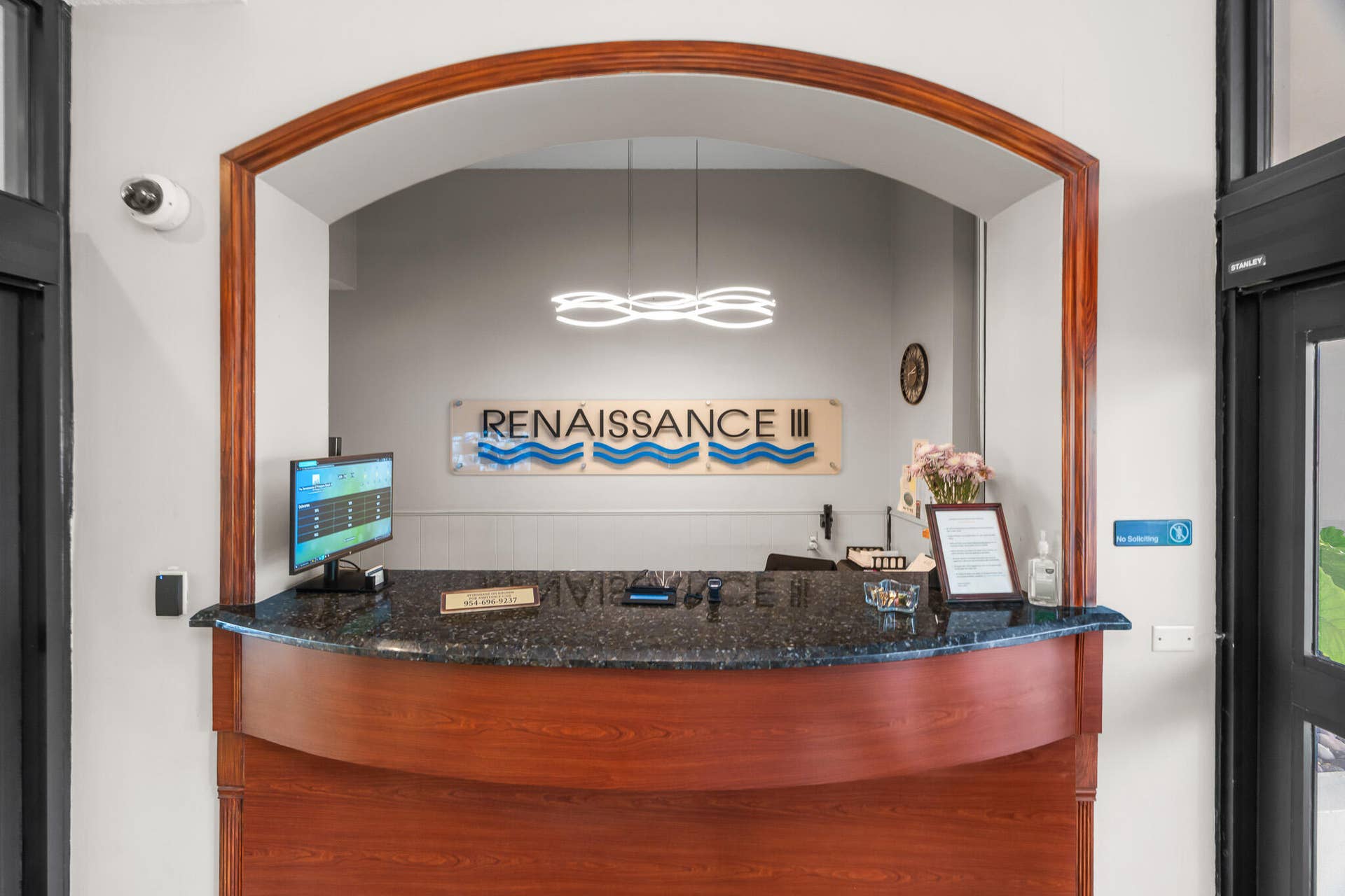 1361 S Ocean Boulevard, #303, Pompano Beach, Pompano Beach, FL 33062 Front desk at security