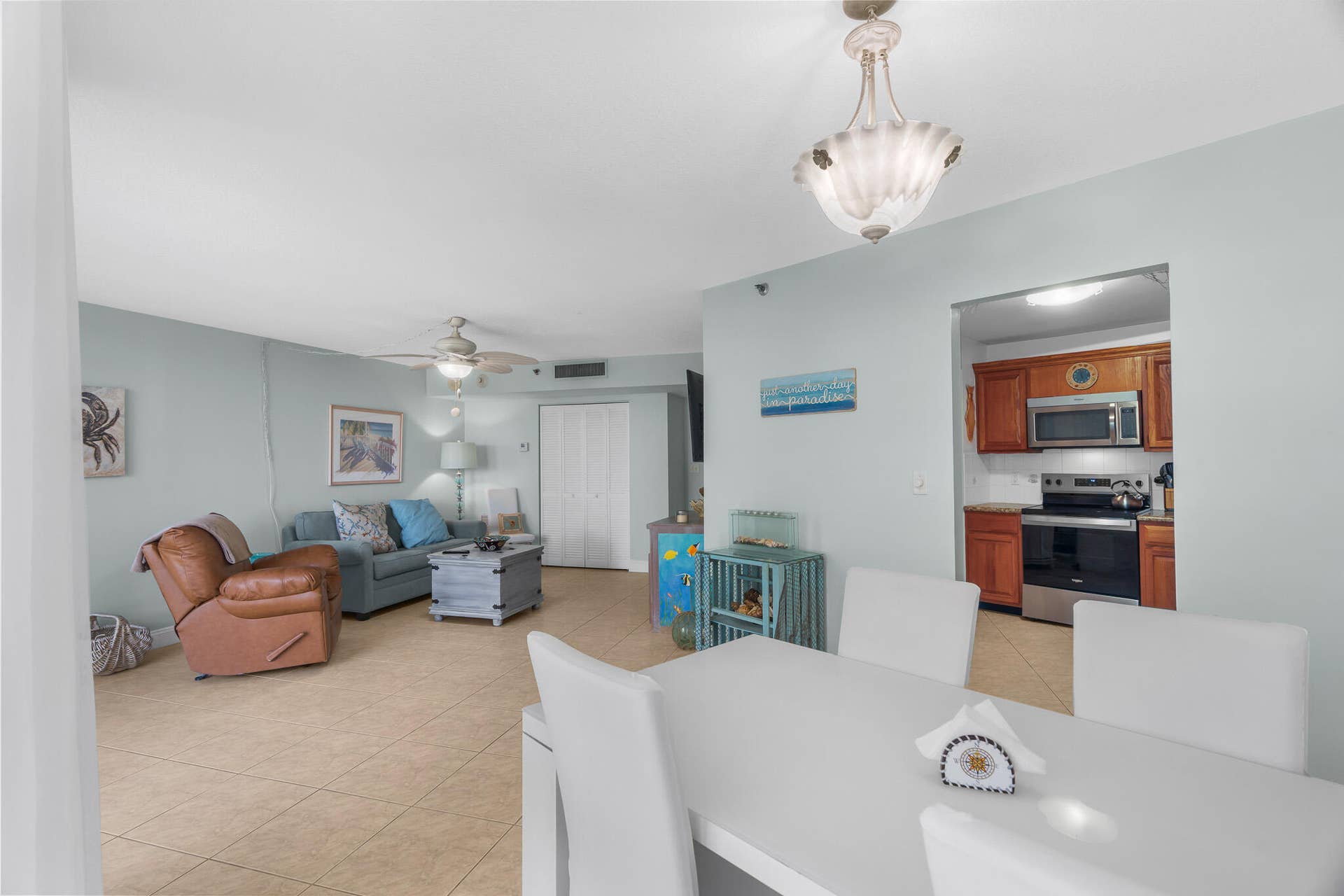 1361 S Ocean Boulevard, #303, Pompano Beach, Pompano Beach, FL 33062 Living area