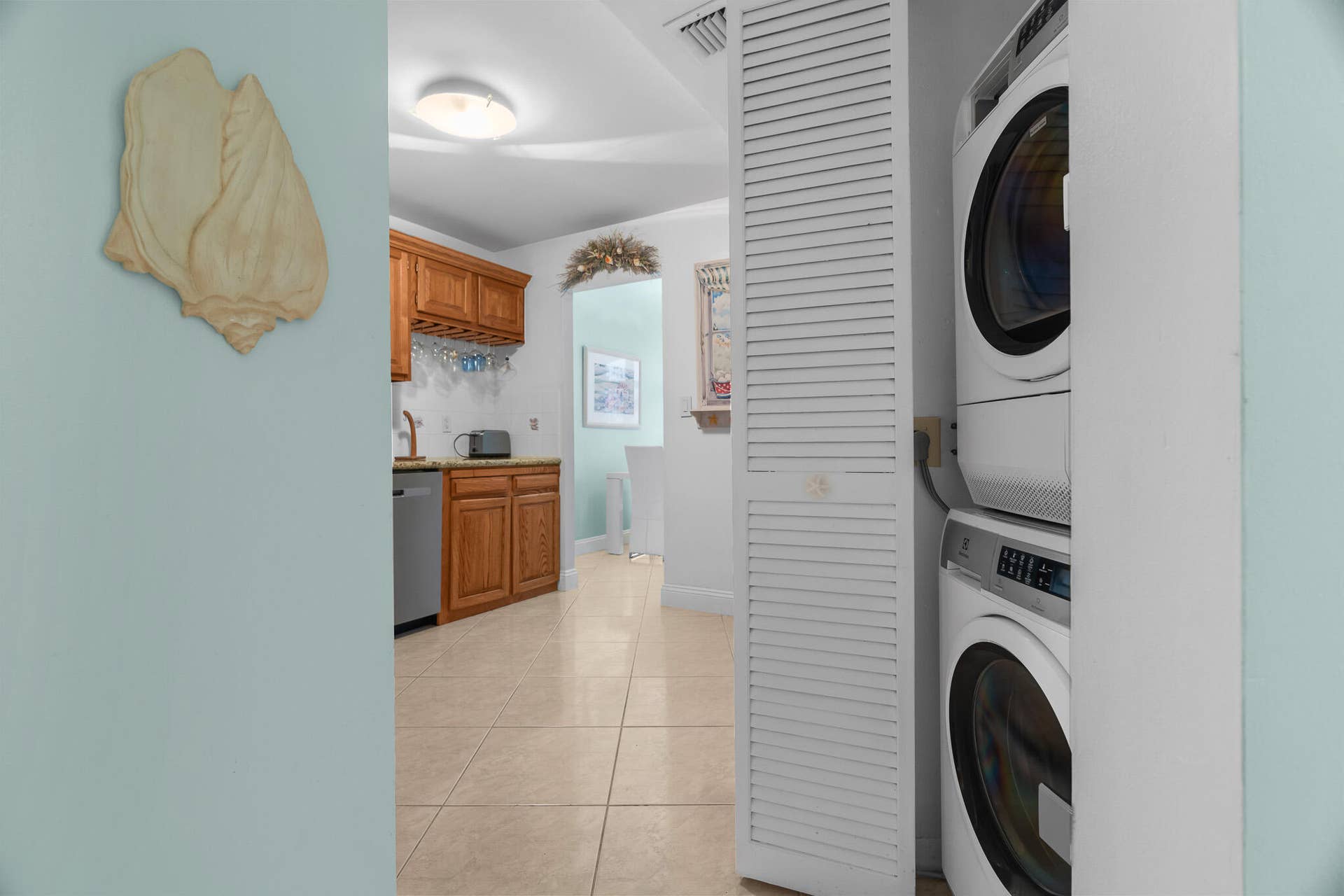 1361 S Ocean Boulevard, #303, Pompano Beach, Pompano Beach, FL 33062 Laundry
