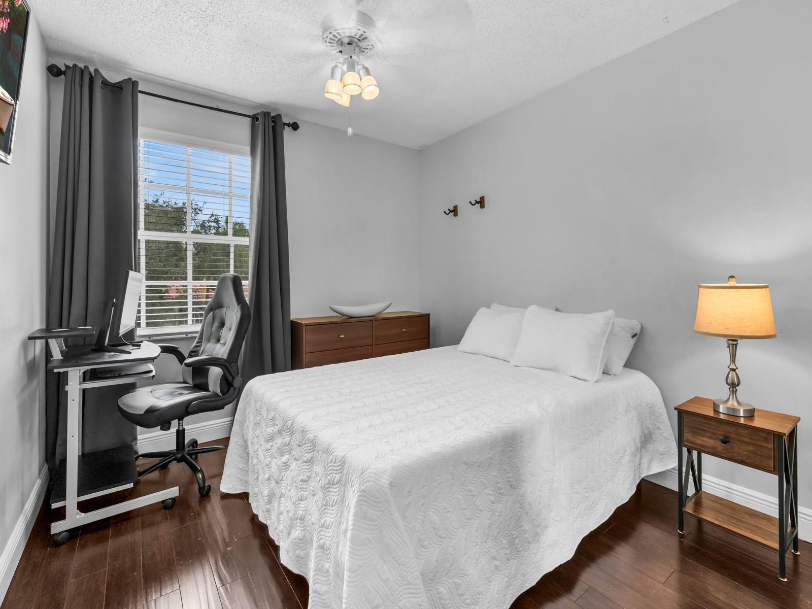 101 Gables Boulevard, Weston, FL 33326 Photo 18