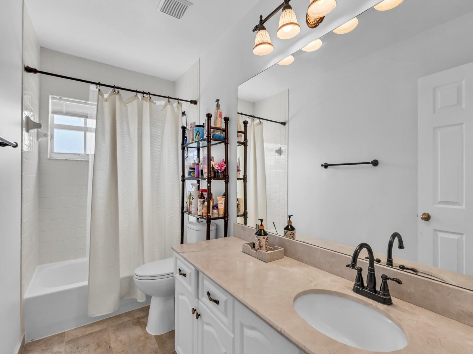 101 Gables Boulevard, Weston, FL 33326 Photo 19