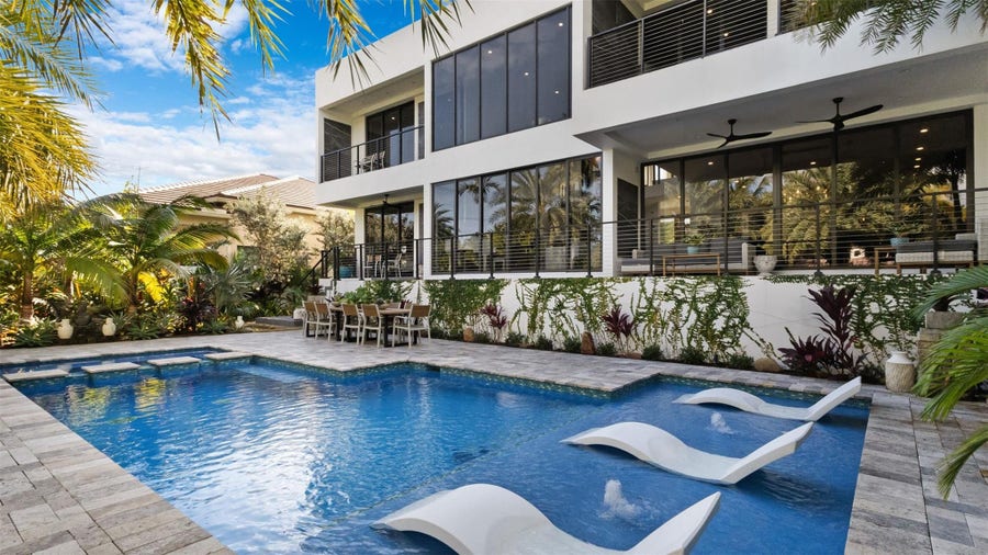 Property photo for 823 Ponce De Leon Drive, Fort Lauderdale, FL