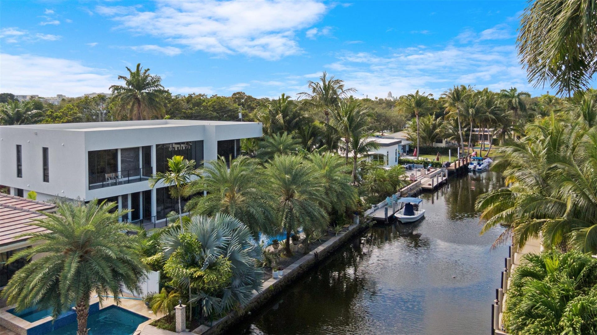 823 Ponce De Leon Drive, Fort Lauderdale, FL 33316 Photo 8