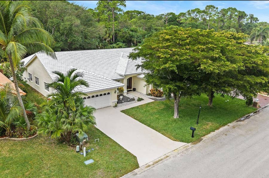 Property photo for 4080 NW 83rd Lane, Coral Springs, FL