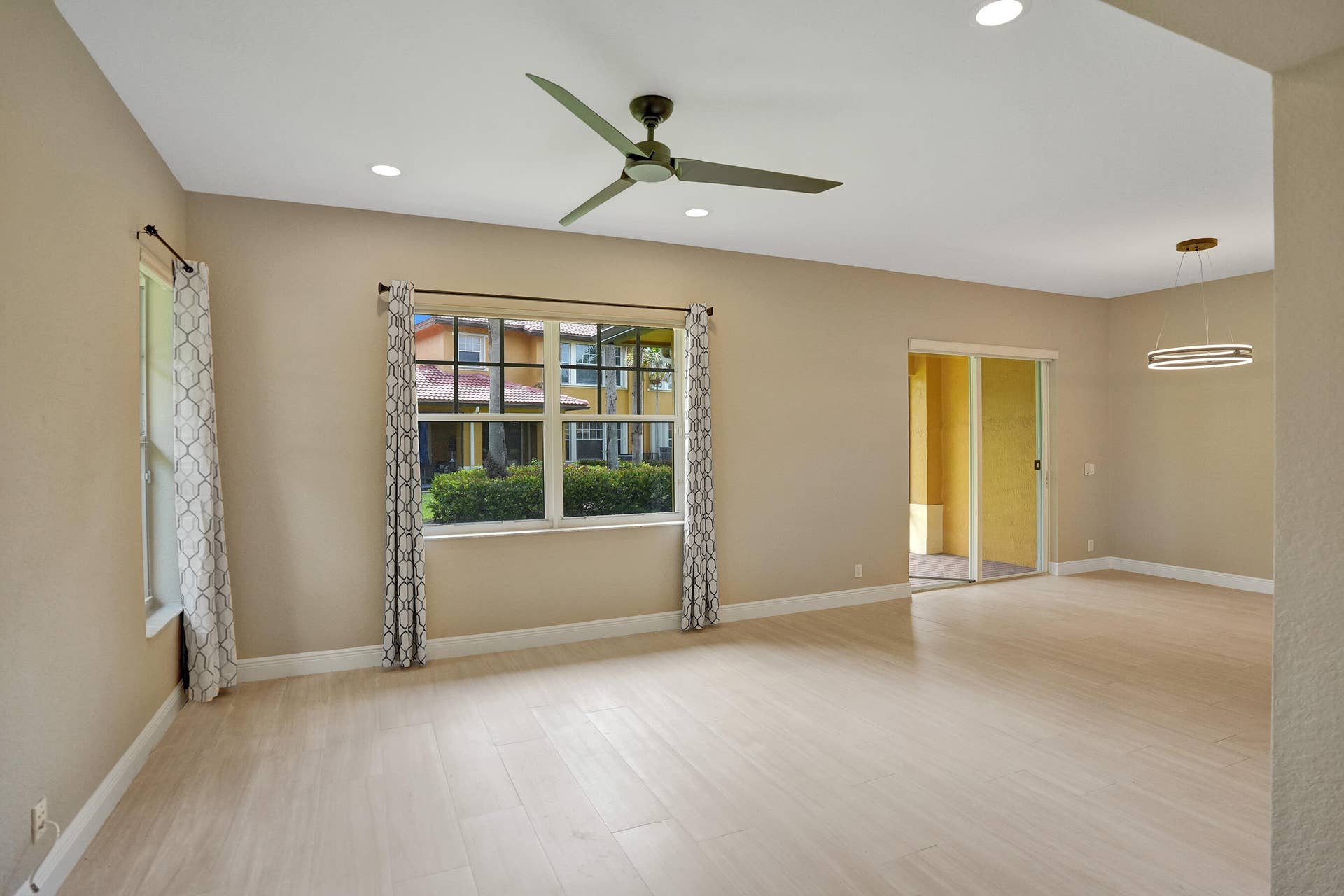 5779 NW 120th Avenue, Coral Springs, Coral Springs, FL 33076 DSC04011