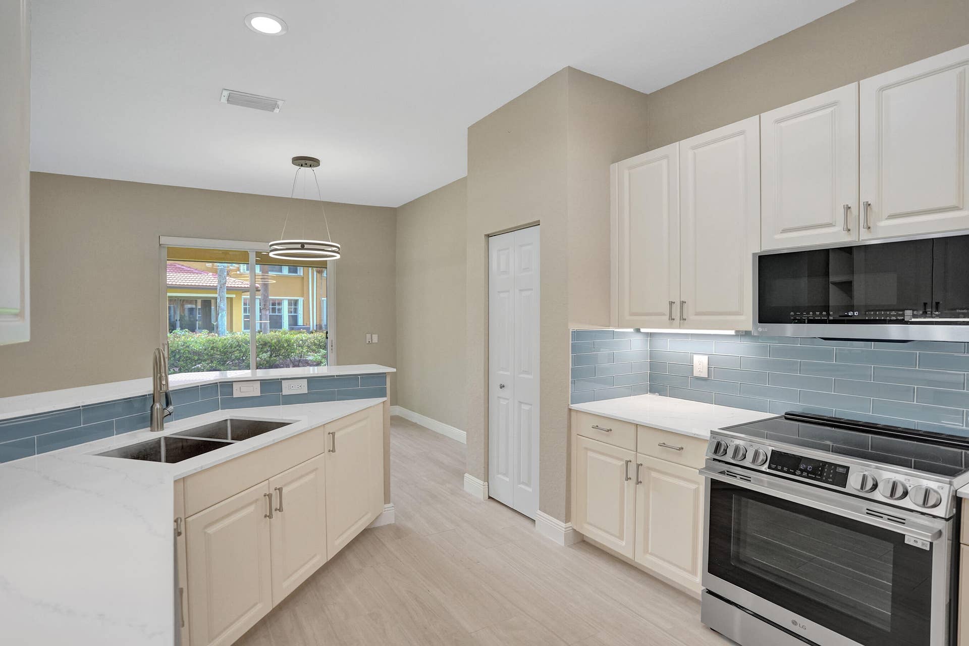 5779 NW 120th Avenue, Coral Springs, Coral Springs, FL 33076 DSC04029
