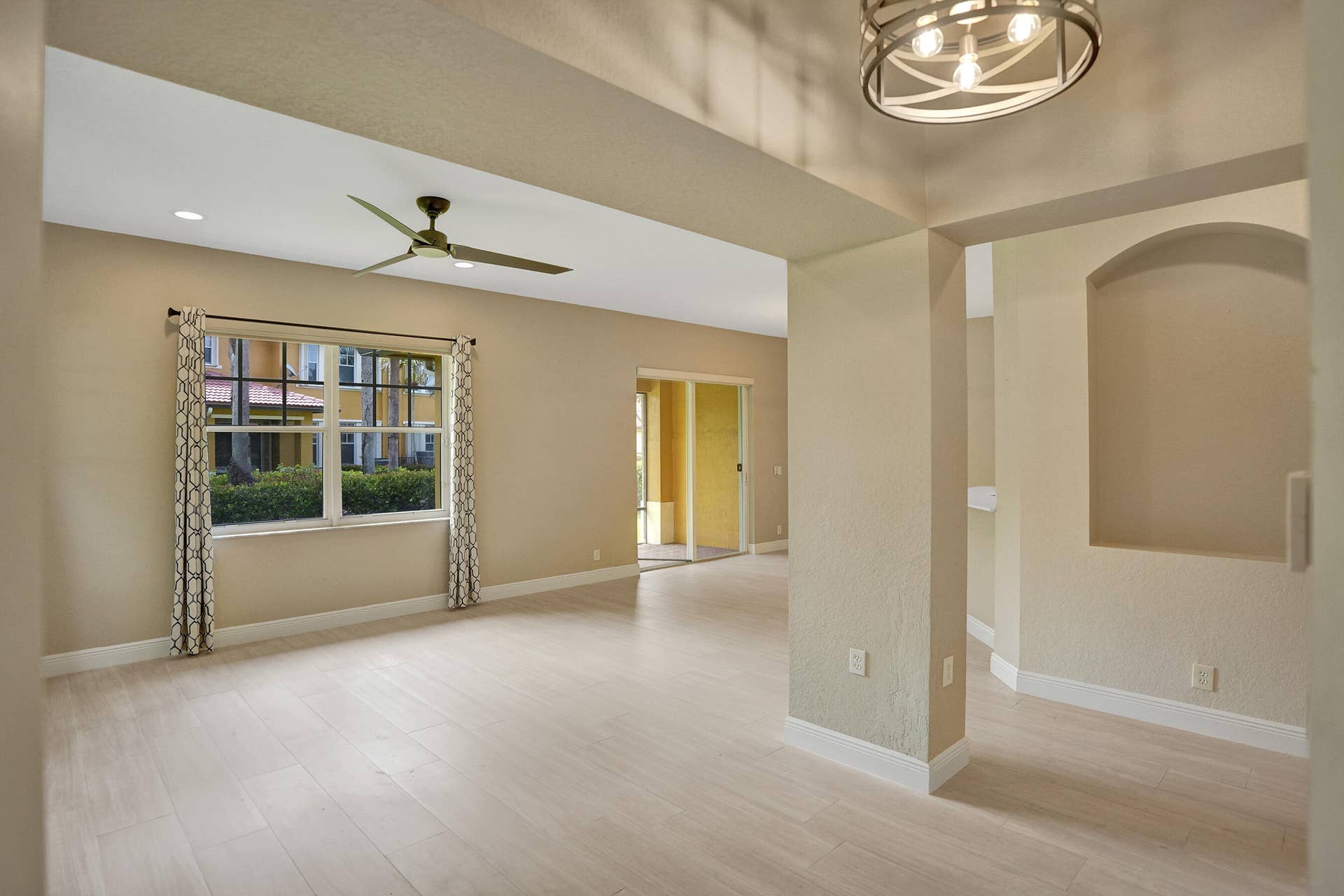 5779 NW 120th Avenue, Coral Springs, Coral Springs, FL 33076 DSC04008