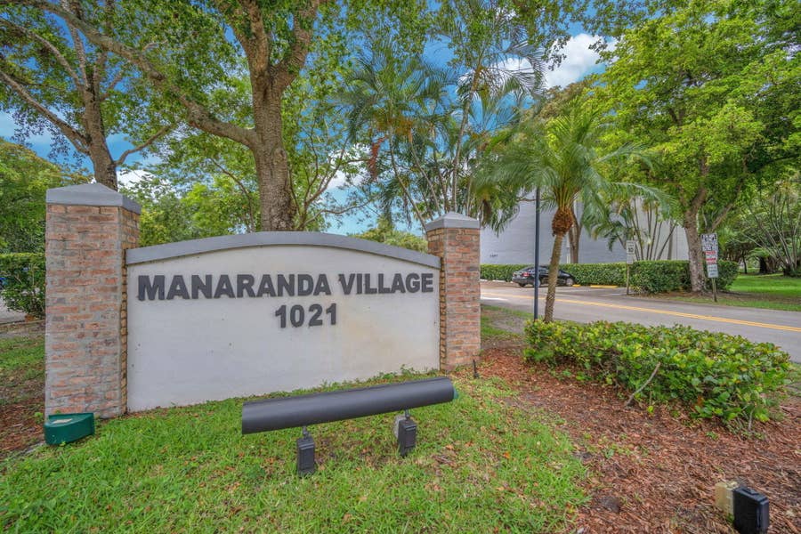 Property photo for 1021 Mockingbird Lane, #303, Plantation, FL