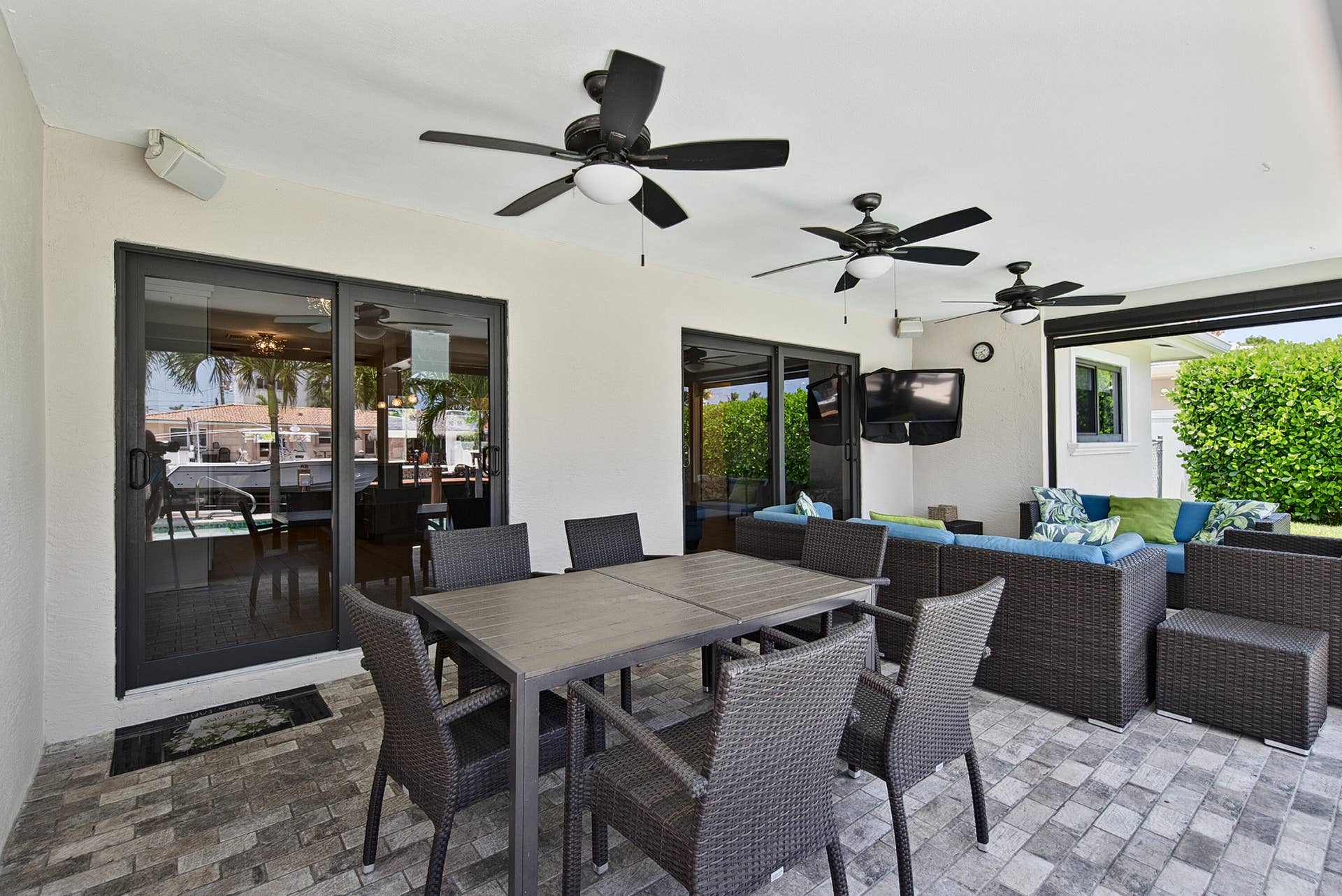 2542 SE 10th Street, Pompano Beach, FL 33062 waters-62