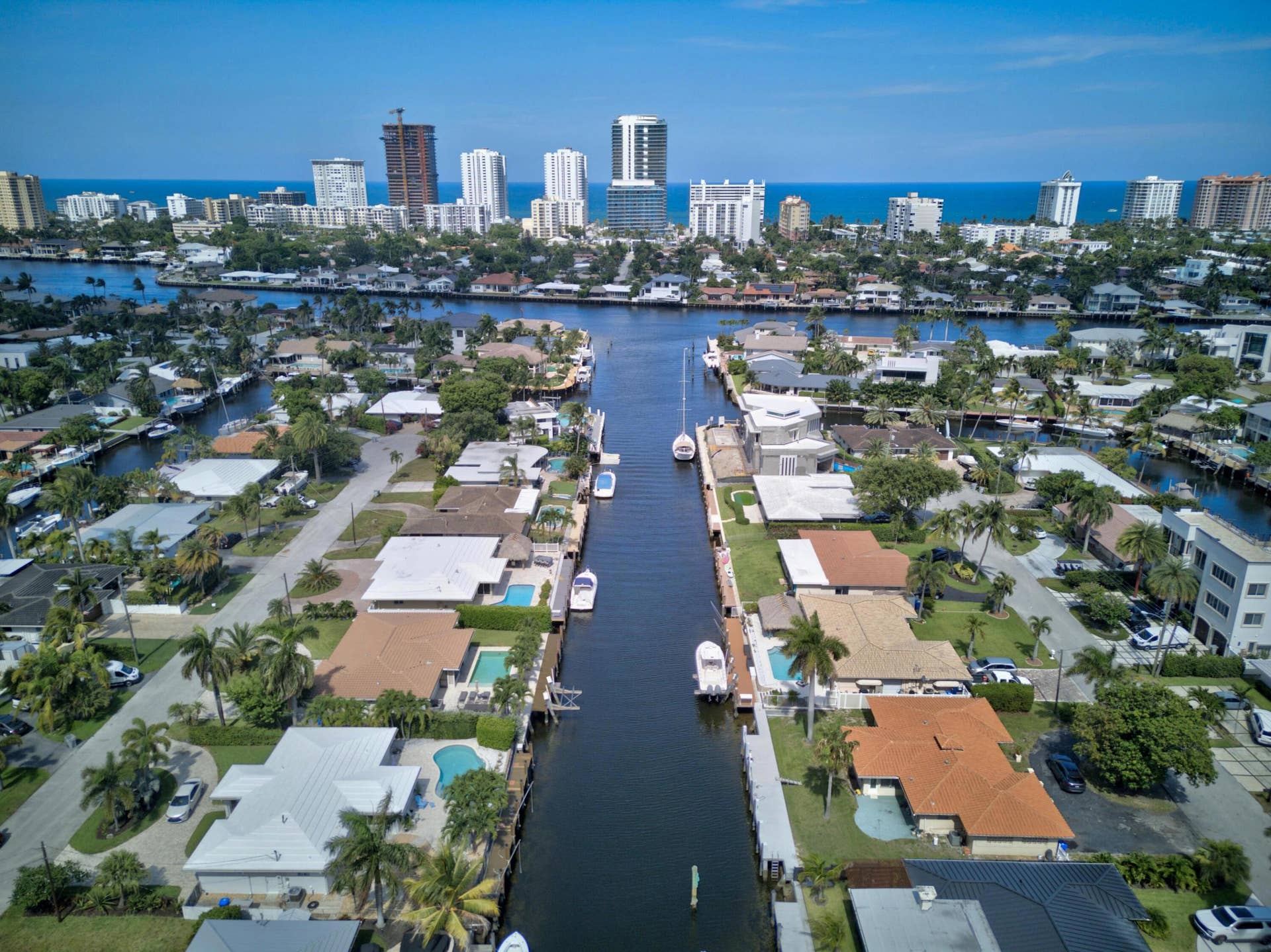 2542 SE 10th Street, Pompano Beach, FL 33062 waters-8