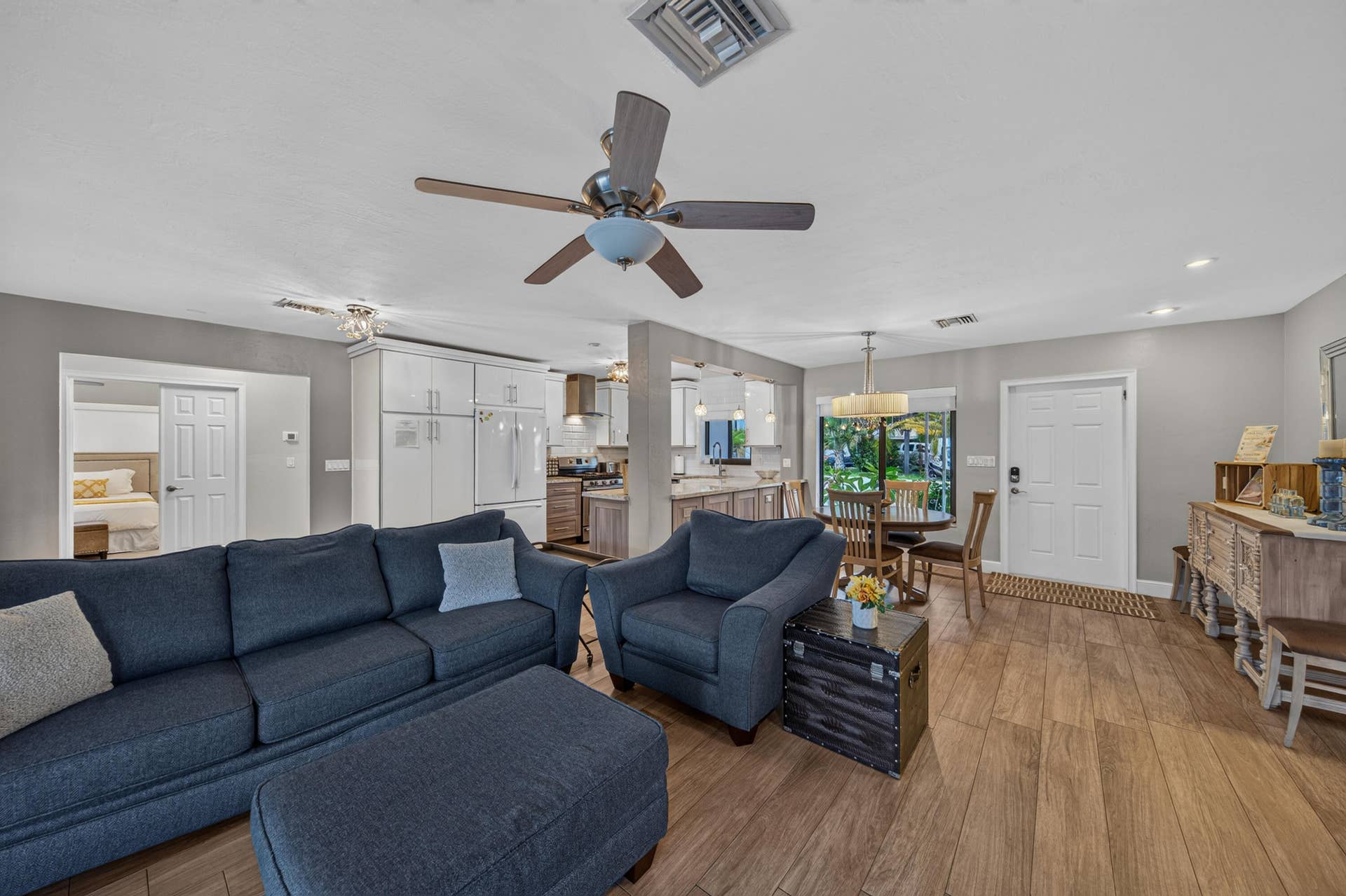2542 SE 10th Street, Pompano Beach, FL 33062 waters-19