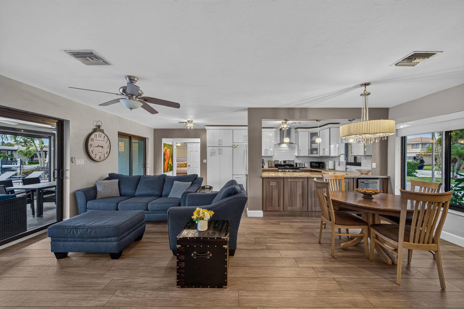 2542 SE 10th Street, Pompano Beach, FL 33062 waters-12