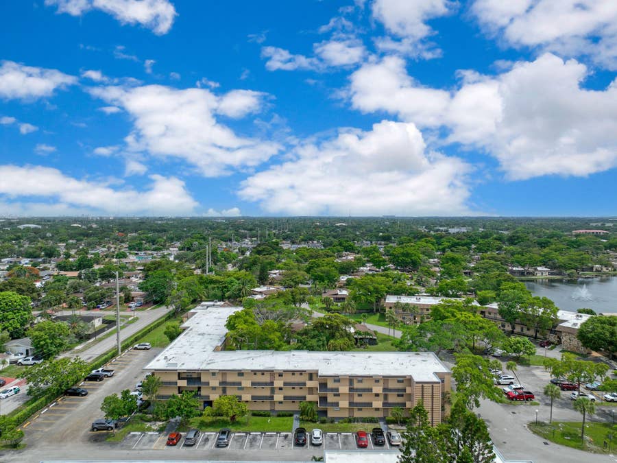 Property photo for 100 Berkley Road, #109, Hollywood, FL