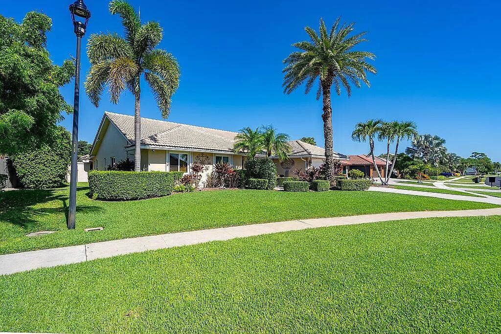 22373 Ensenada Way, Boca Raton, FL 33433 21466315b1a8e0690c05d1317adf7cf2-uncropp
