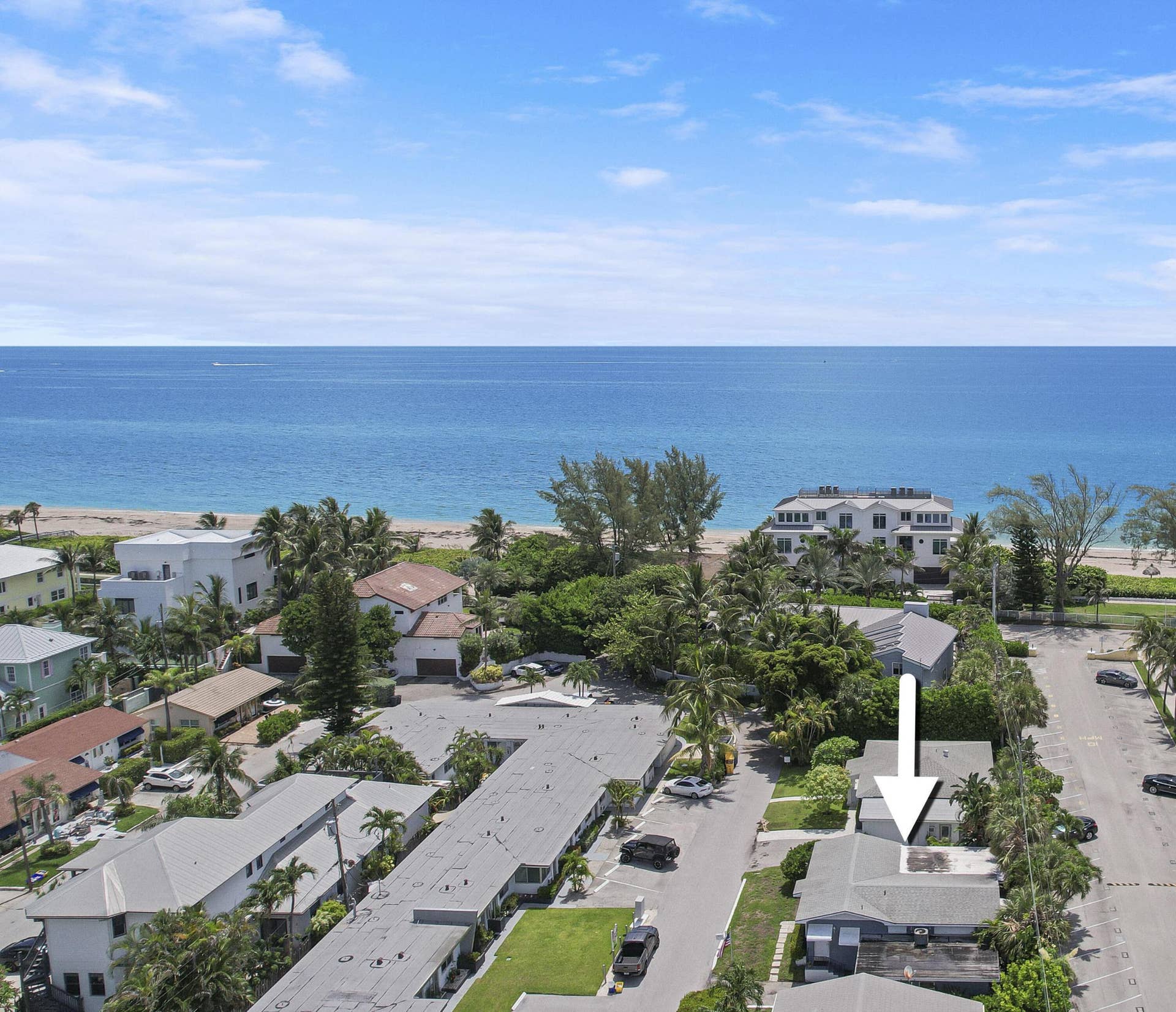 24 Douglas Dr Location