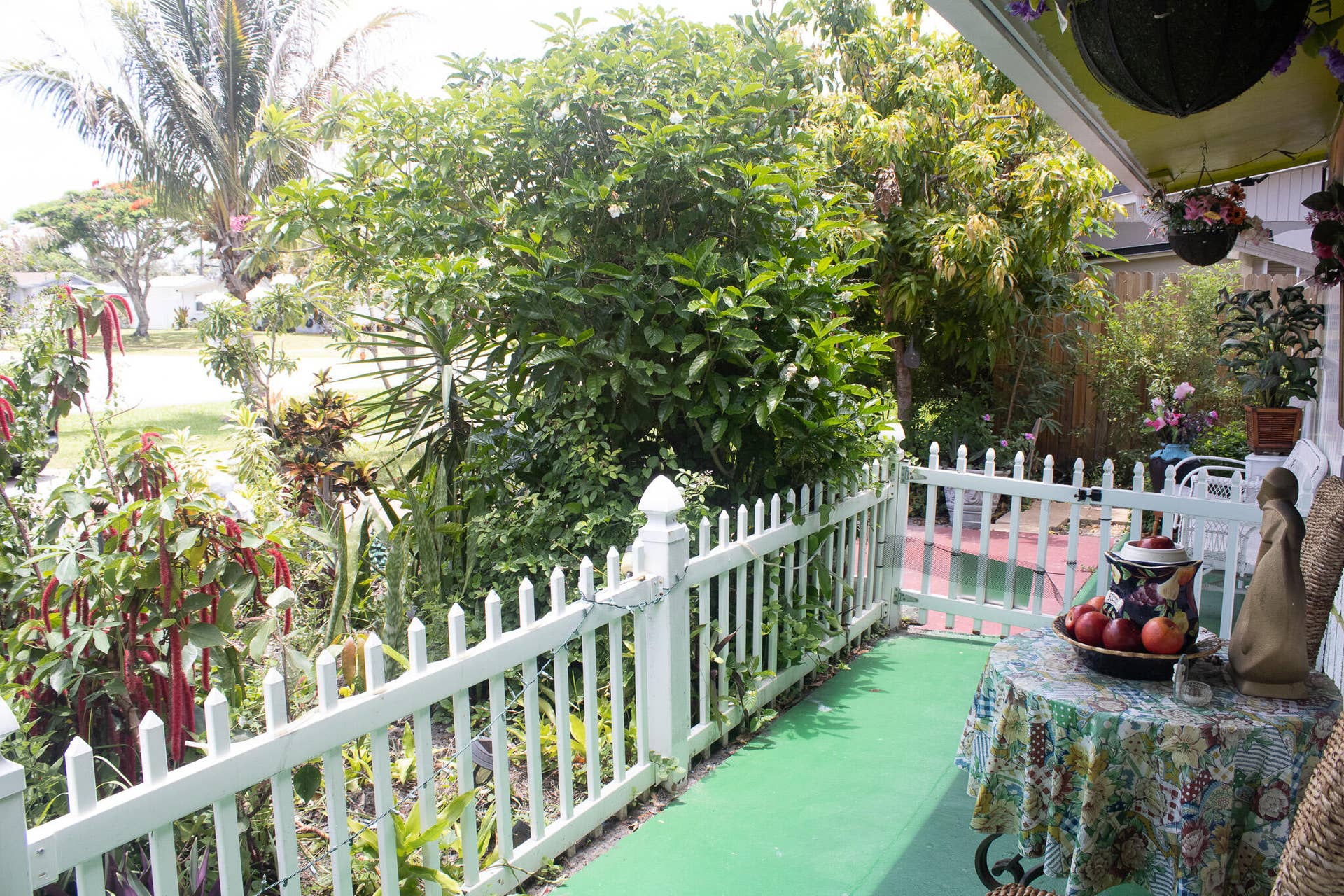 6165 Fair Green Road, West Palm Beach, FL 33417 Front Porch