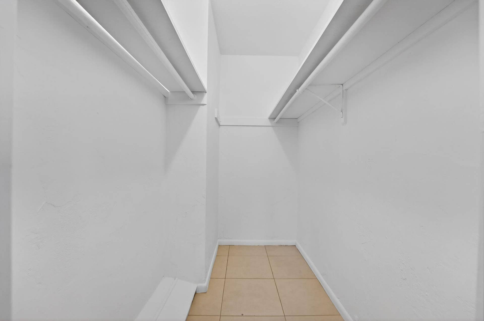 760 SE 2nd Avenue, #D216, Deerfield Beach, Deerfield Beach, FL 33441 Walk-in closet