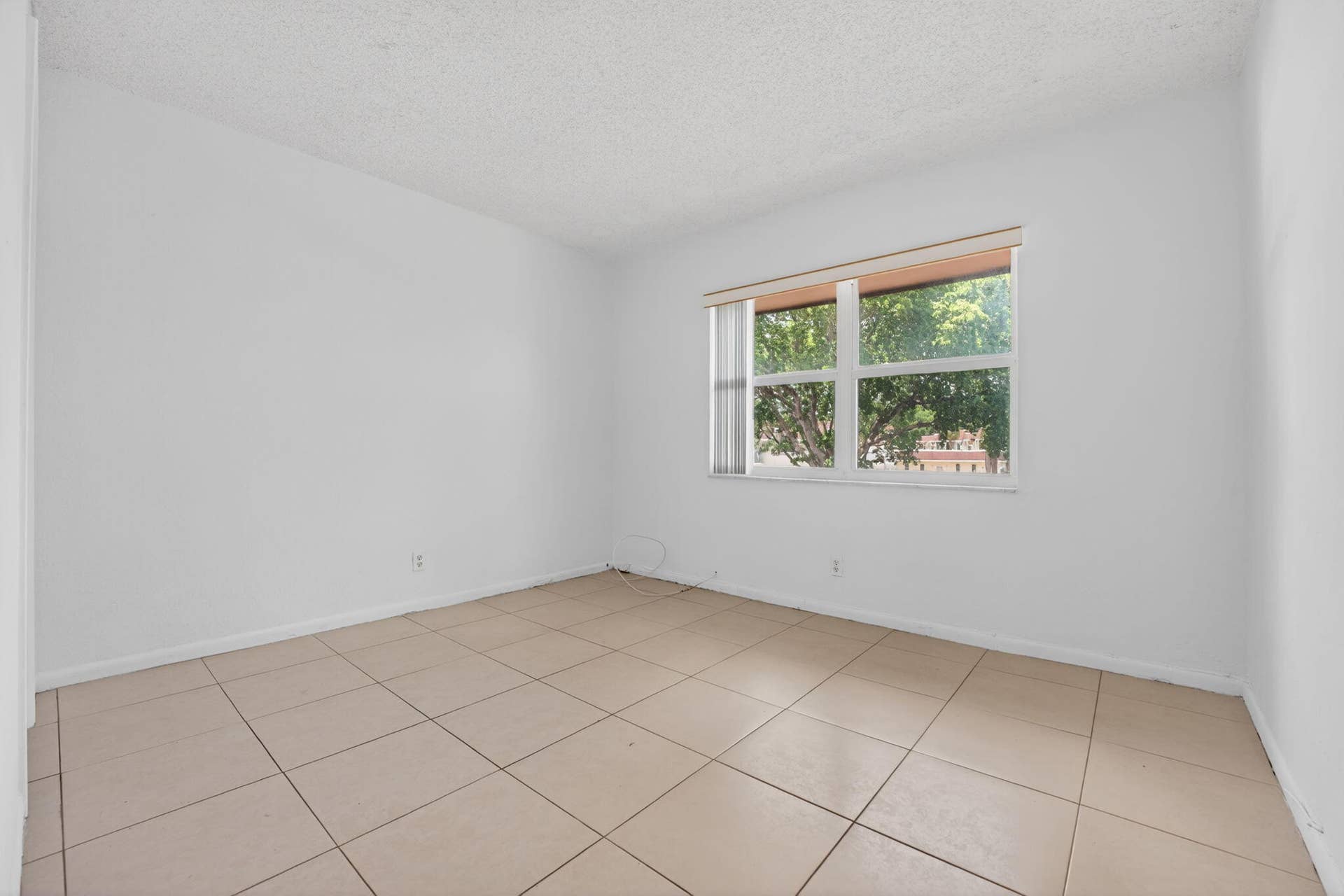 760 SE 2nd Avenue, #D216, Deerfield Beach, Deerfield Beach, FL 33441 2nd Bedroom