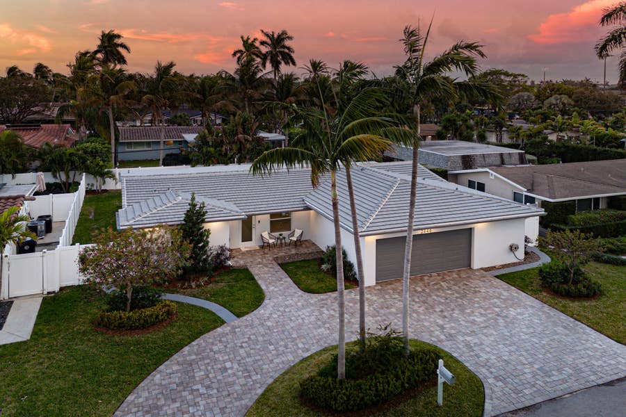 Property photo for 2846 NE 35th Court, Lighthouse Point, FL