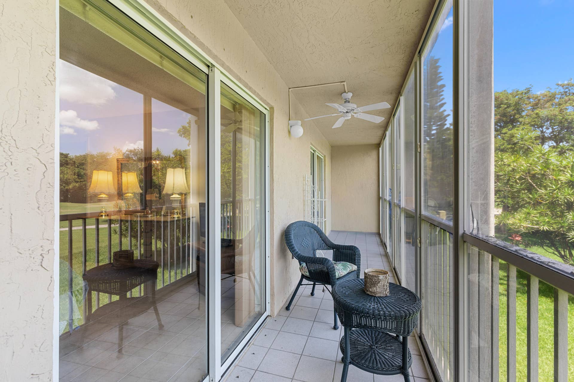 Covered screened large patio overlooking the golf cours
