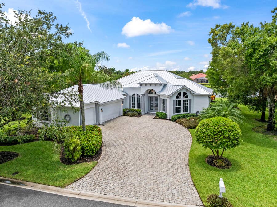 Property photo for 918 SW Blue Stem Way, Stuart, FL
