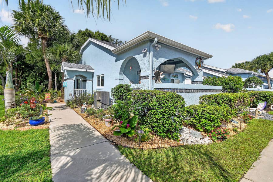 Property photo for 1646 SE Green Acres Circle, #F101, Port St Lucie, FL