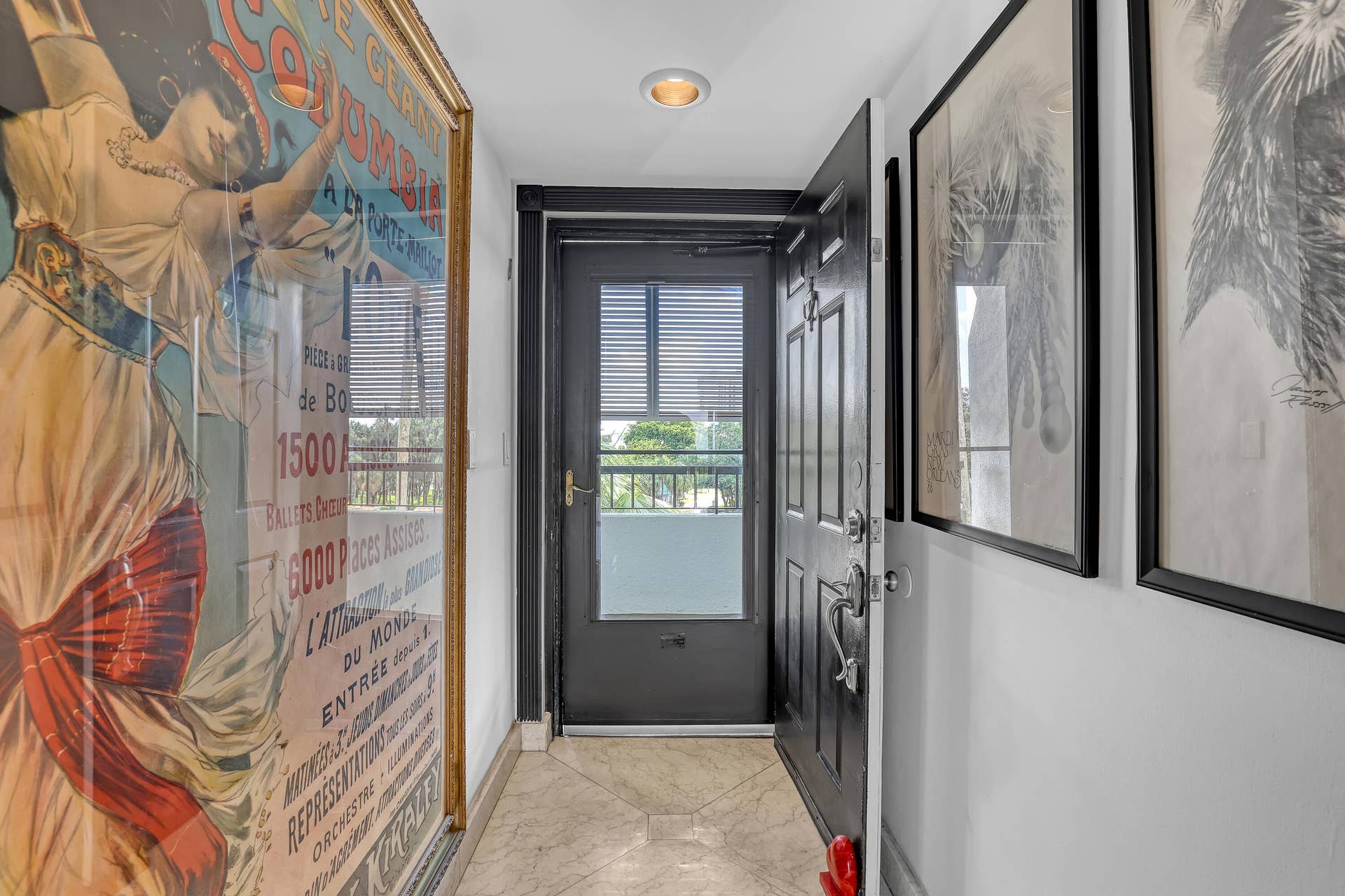 356 Golfview Road, #403, North Palm Beach, FL 33408 Step inside & the story begins