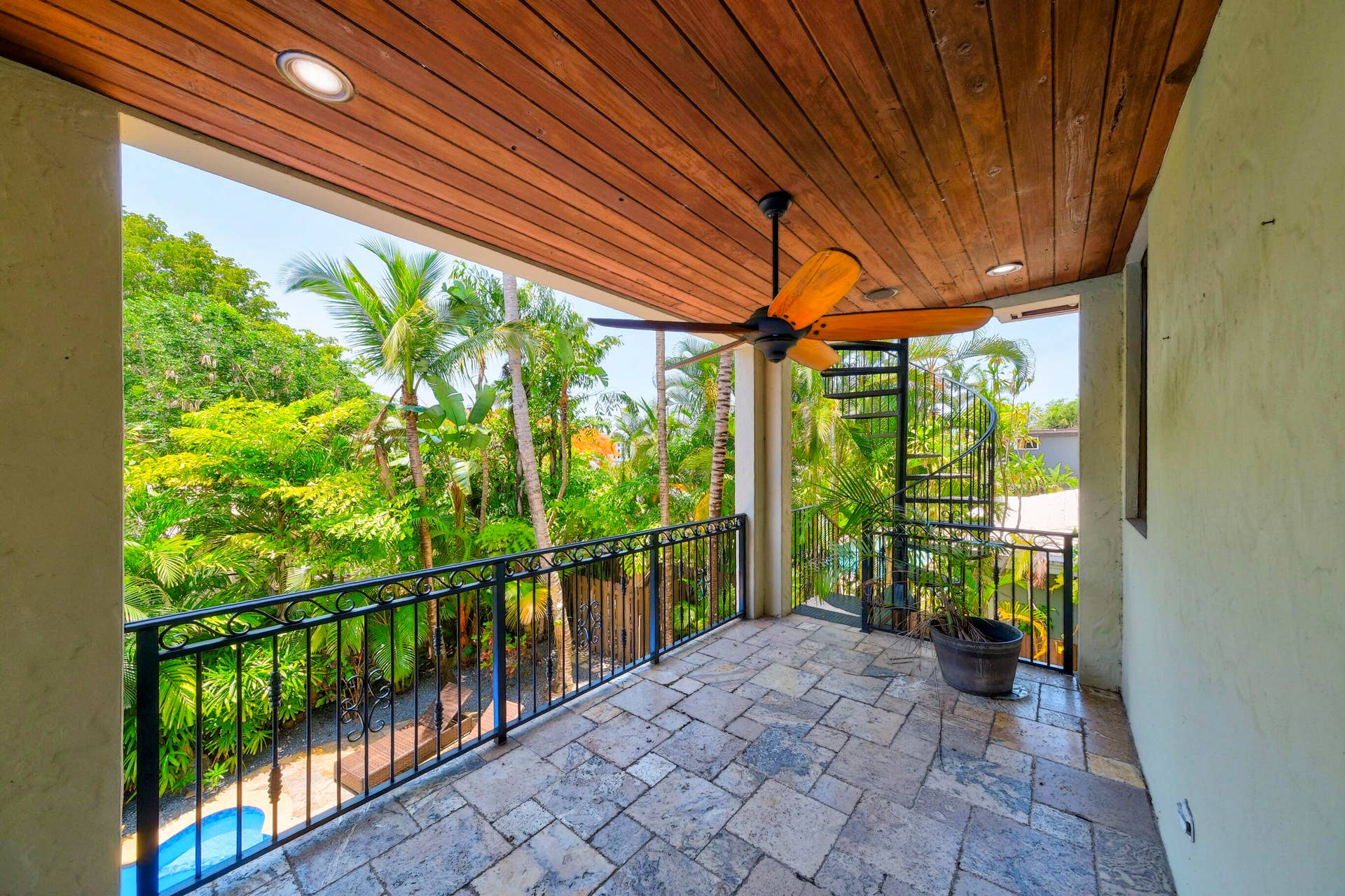 2719 NE 19th St. Coral Ridge - Fort Laud