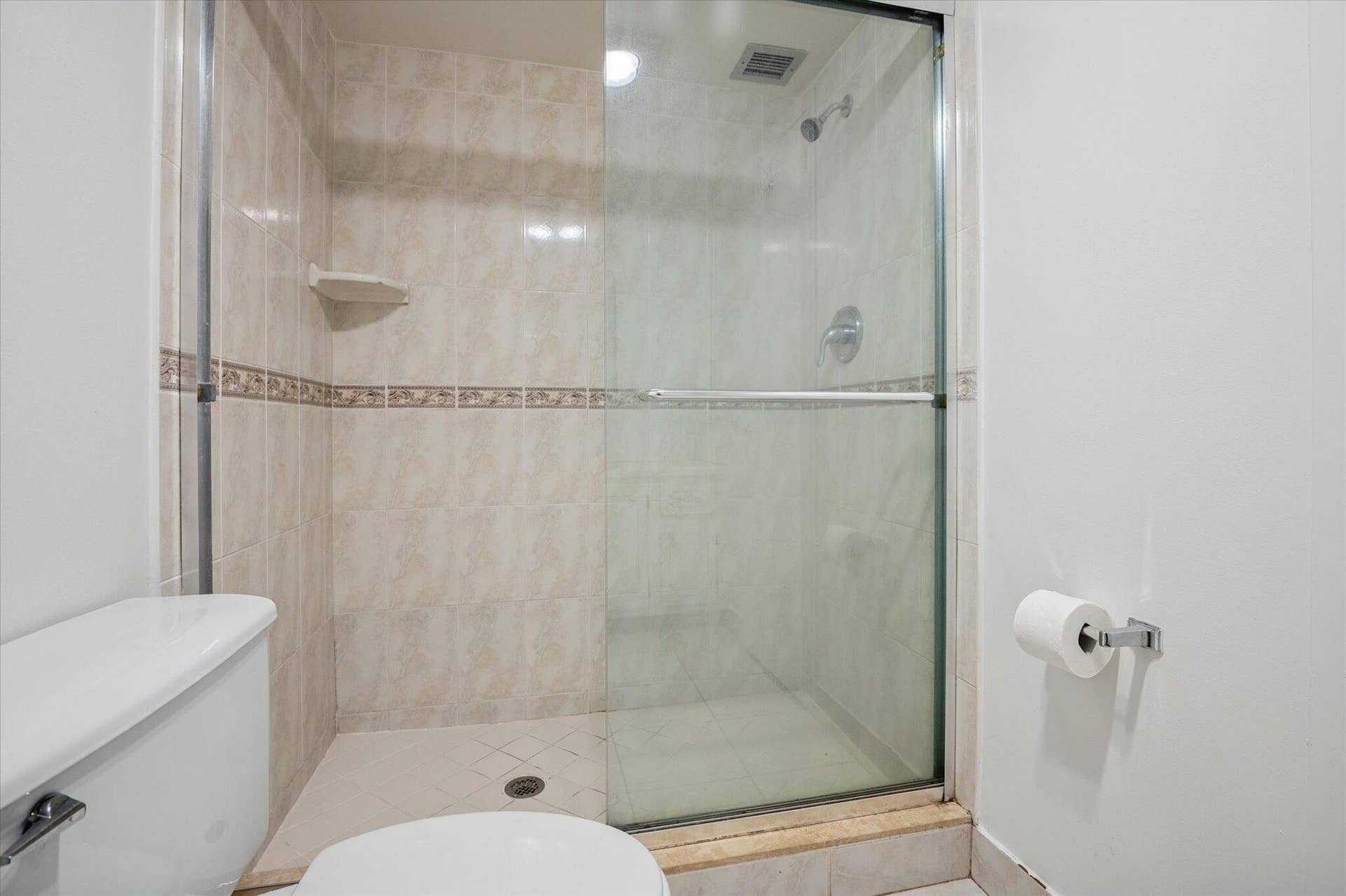 1170 N Federal Highway, #309, Fort Lauderdale, FL 33304 10-Cowan-1170 N Federal Hwy #309-10