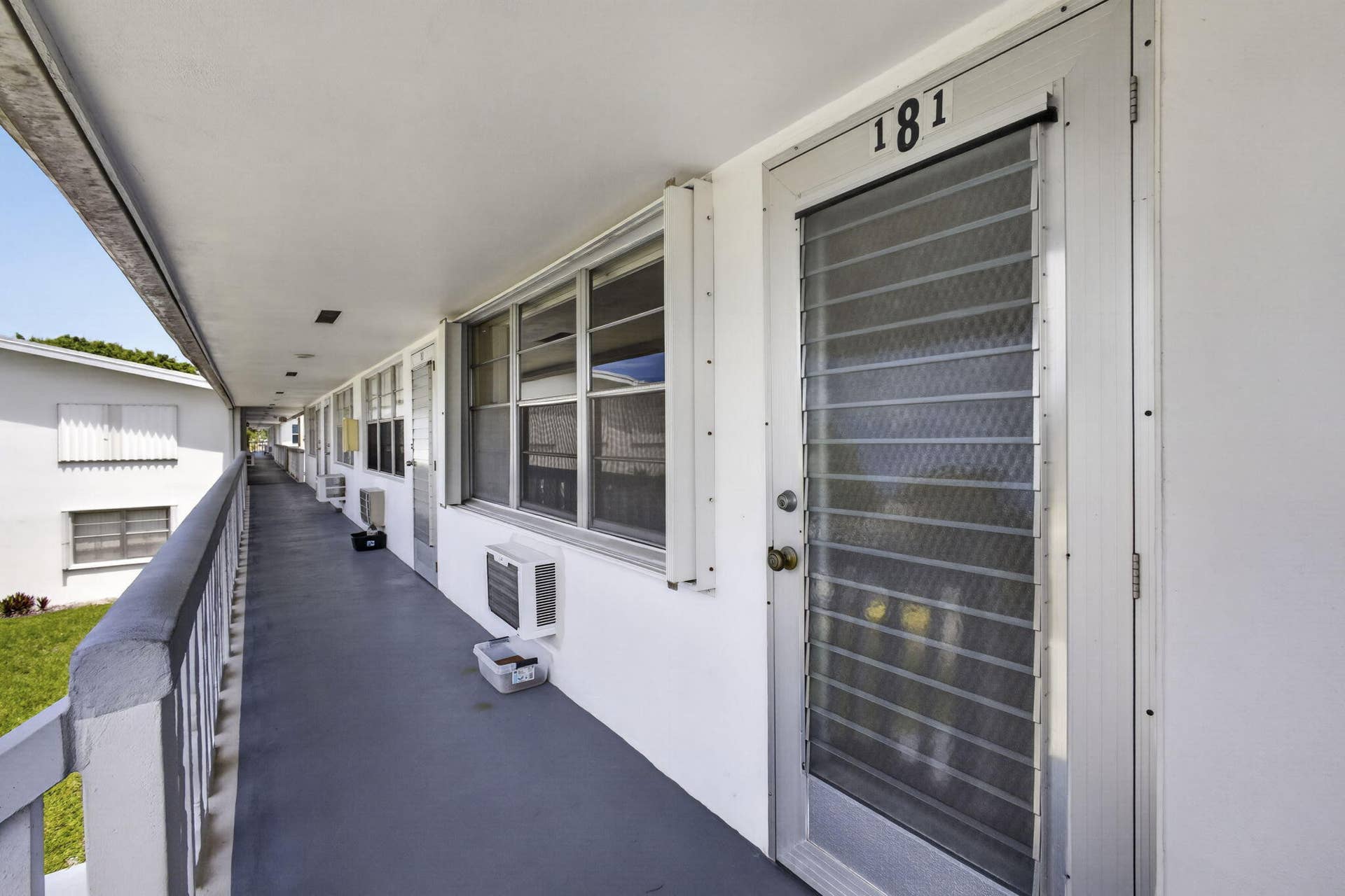 181 Bedford G, West Palm Beach, FL 33417 Welcome Home!