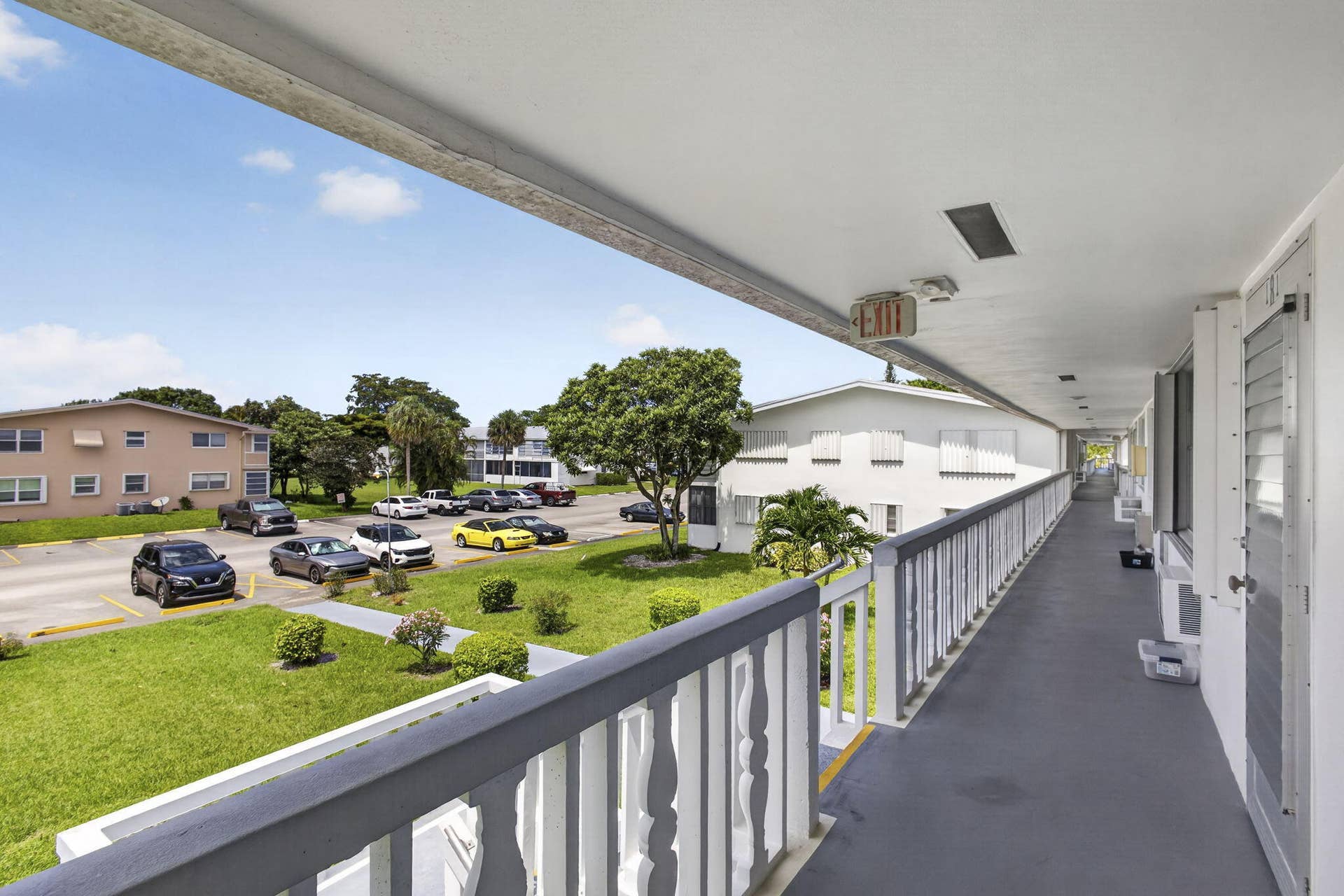 181 Bedford G, West Palm Beach, FL 33417 Assigned parking and quest parking