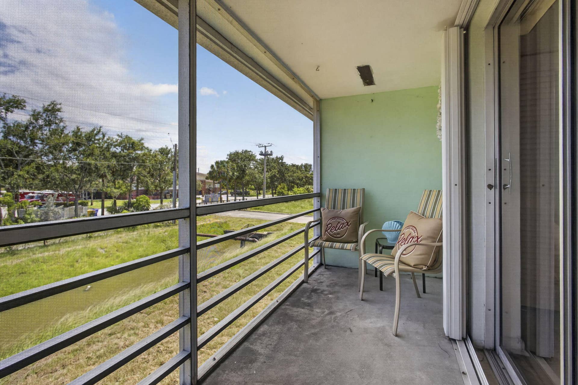 181 Bedford G, West Palm Beach, FL 33417 Relax!