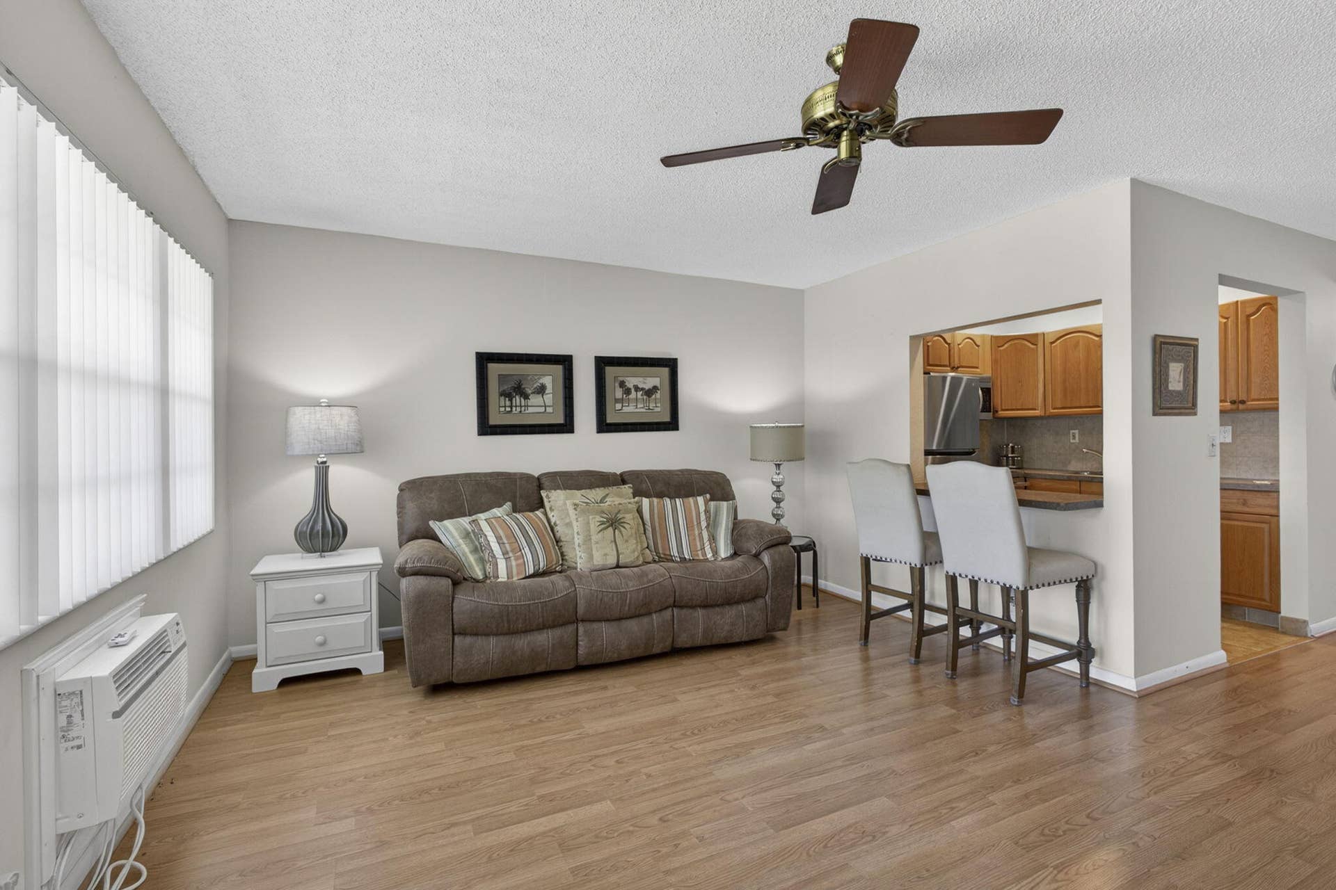 181 Bedford G, West Palm Beach, FL 33417 Stylish floors